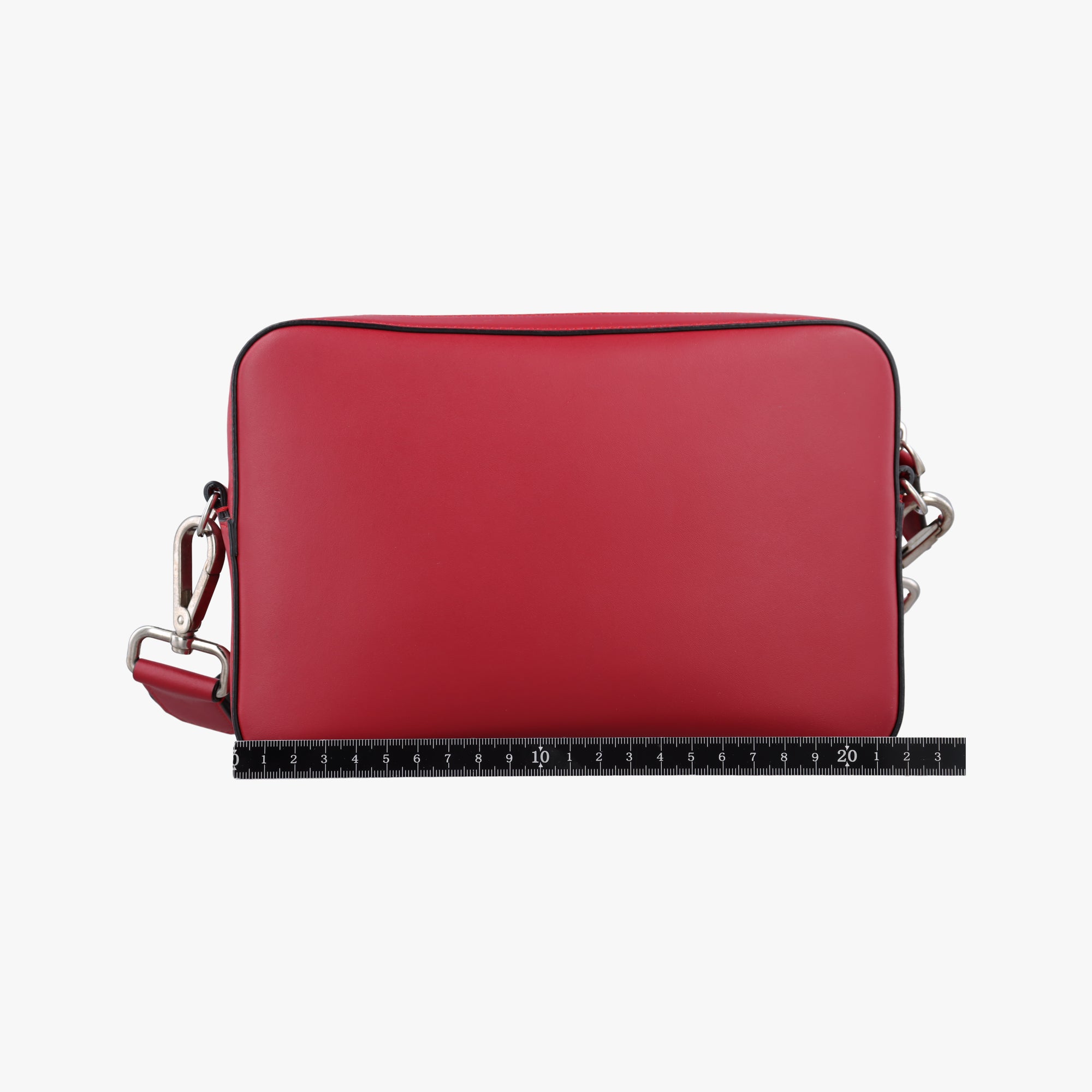 Pre-owned Fendi Camera case Red x Black Leather 7M0286 shoulderbag | stylenewstar
