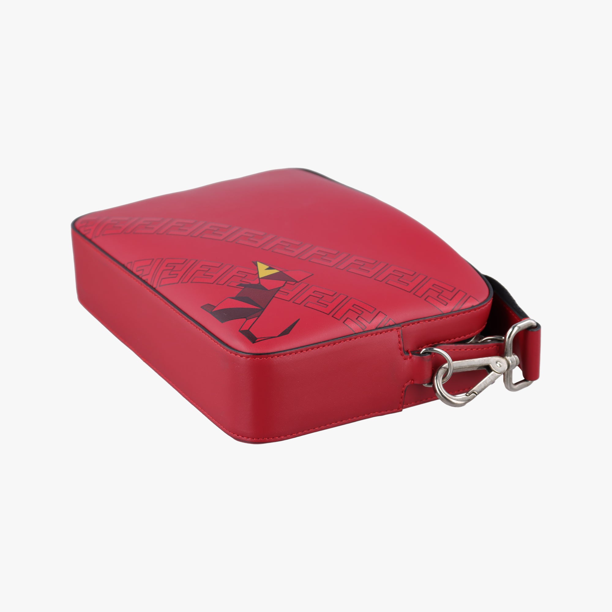 Pre-owned Fendi Camera case Red x Black Leather 7M0286 shoulderbag | stylenewstar