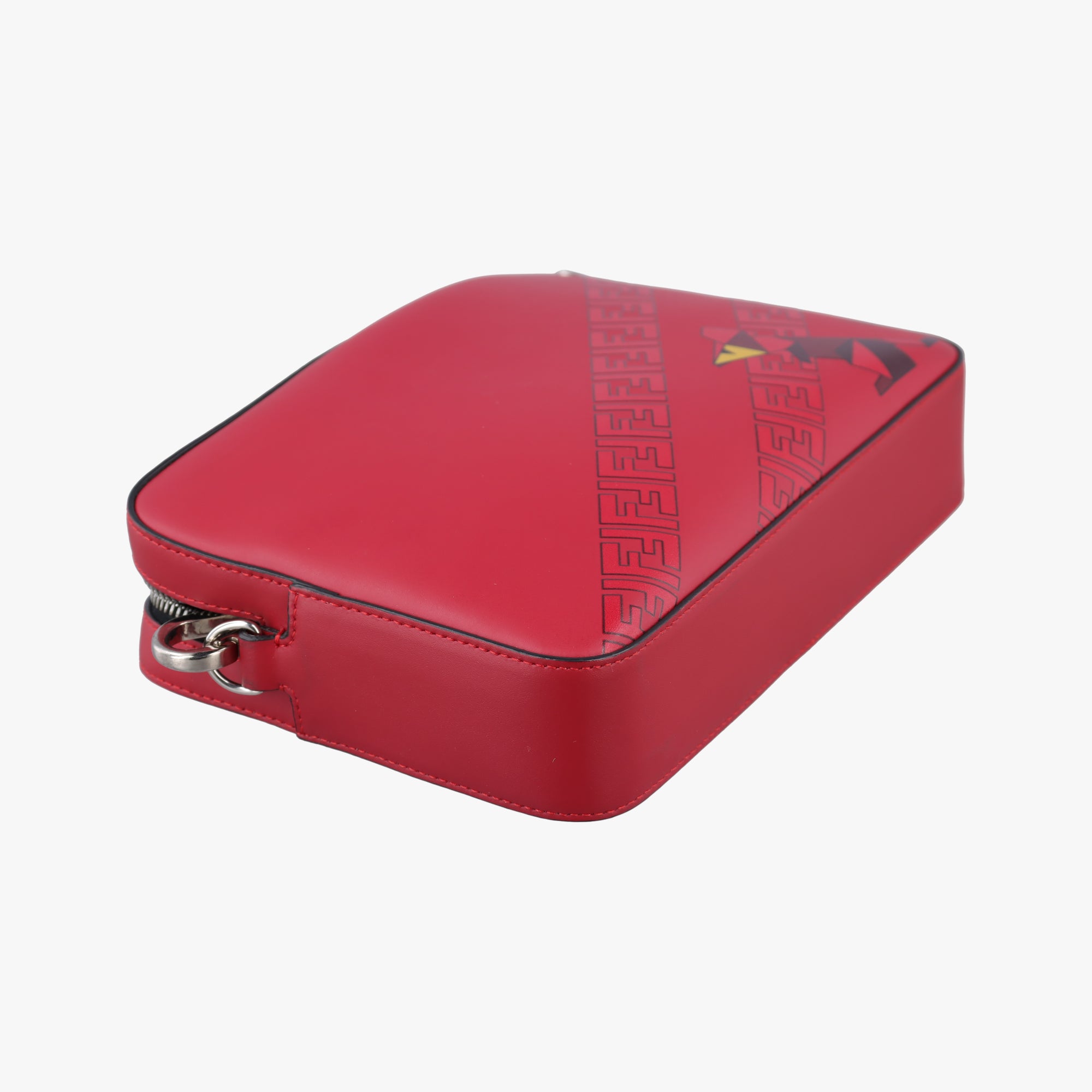 Pre-owned Fendi Camera case Red x Black Leather 7M0286 shoulderbag | stylenewstar
