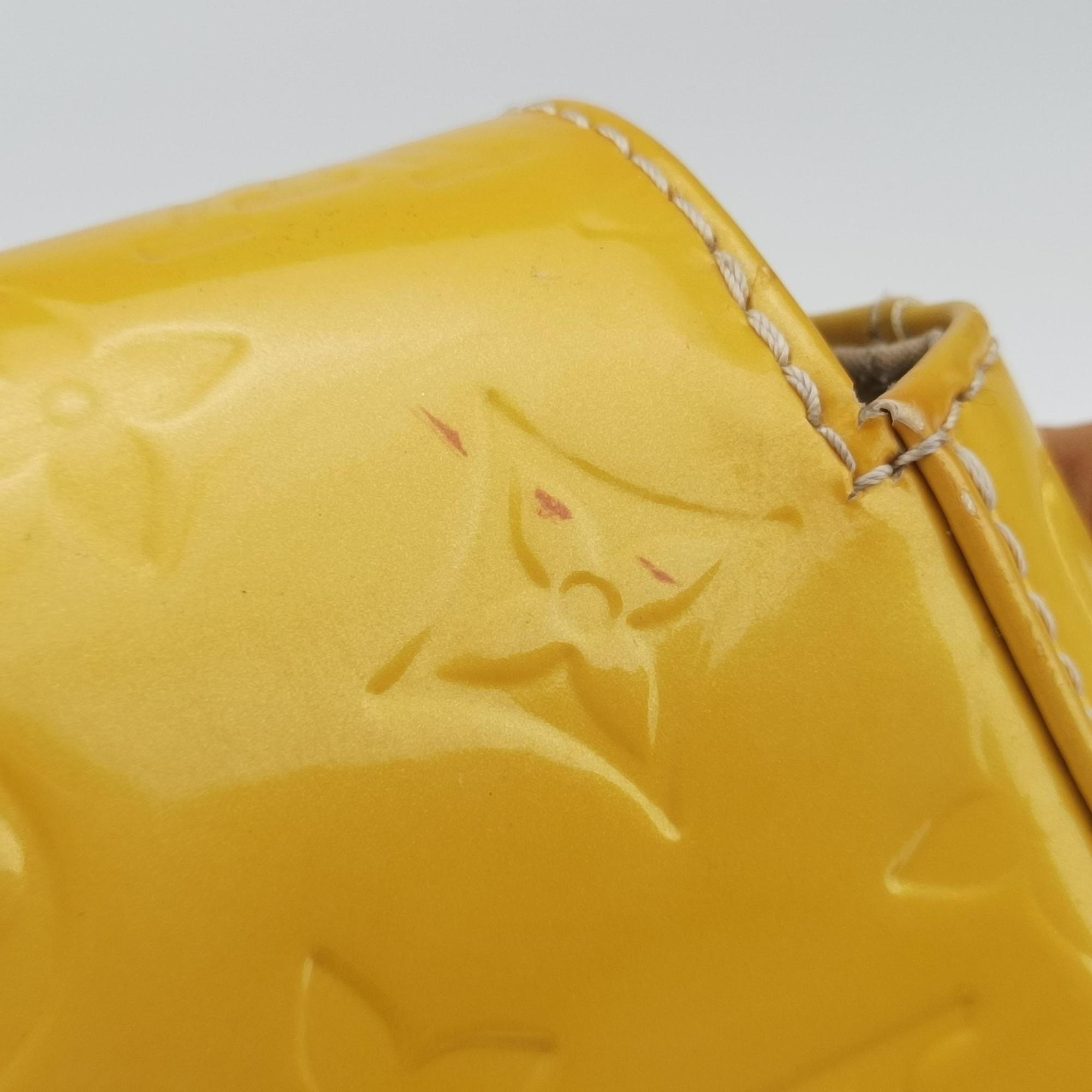 Vintage Louis Vuitton Bellflower PM Yellow Vernis M91731 shoulderbag | stylenewstar