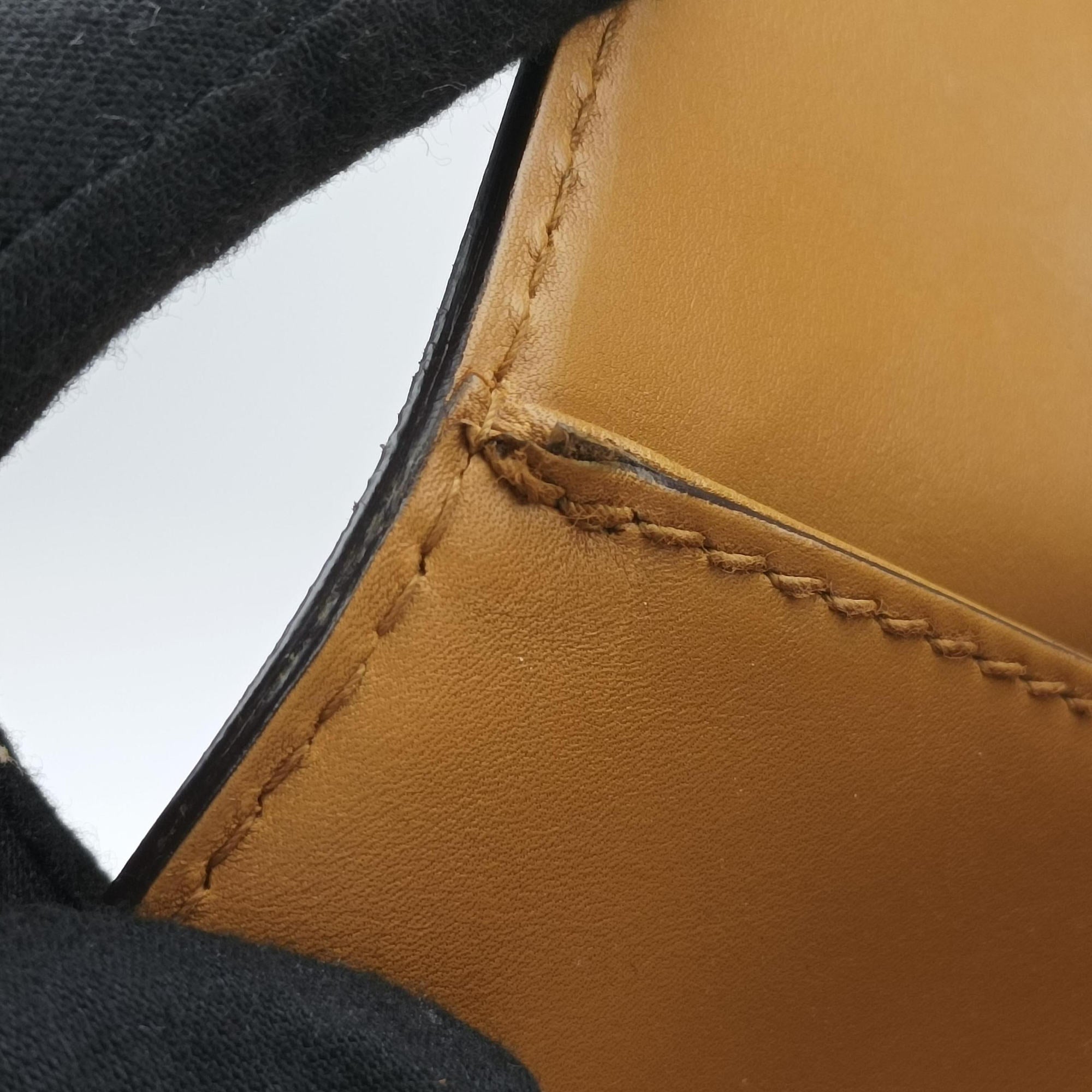 Vintage Gucci Stirrup brown Leather 277514 handbag | stylenewstar