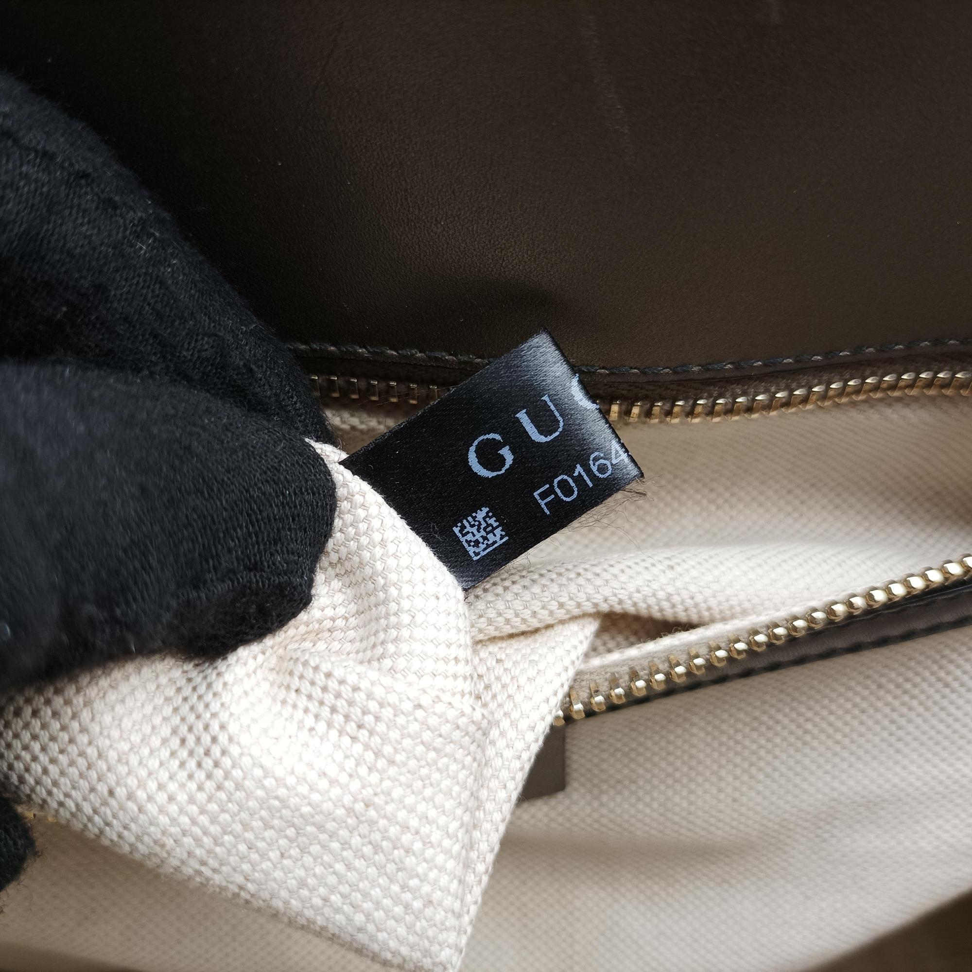 Pre-owned Gucci Emily Golden Leather 295403 shoulderbag | stylenewstar