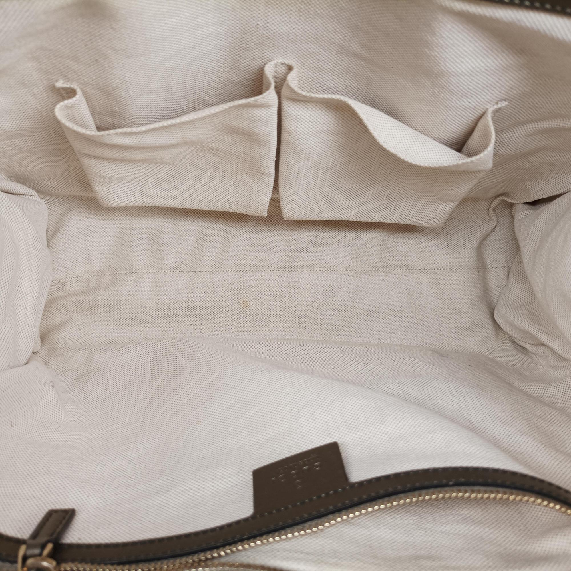 Pre-owned Gucci Emily Golden Leather 295403 shoulderbag | stylenewstar