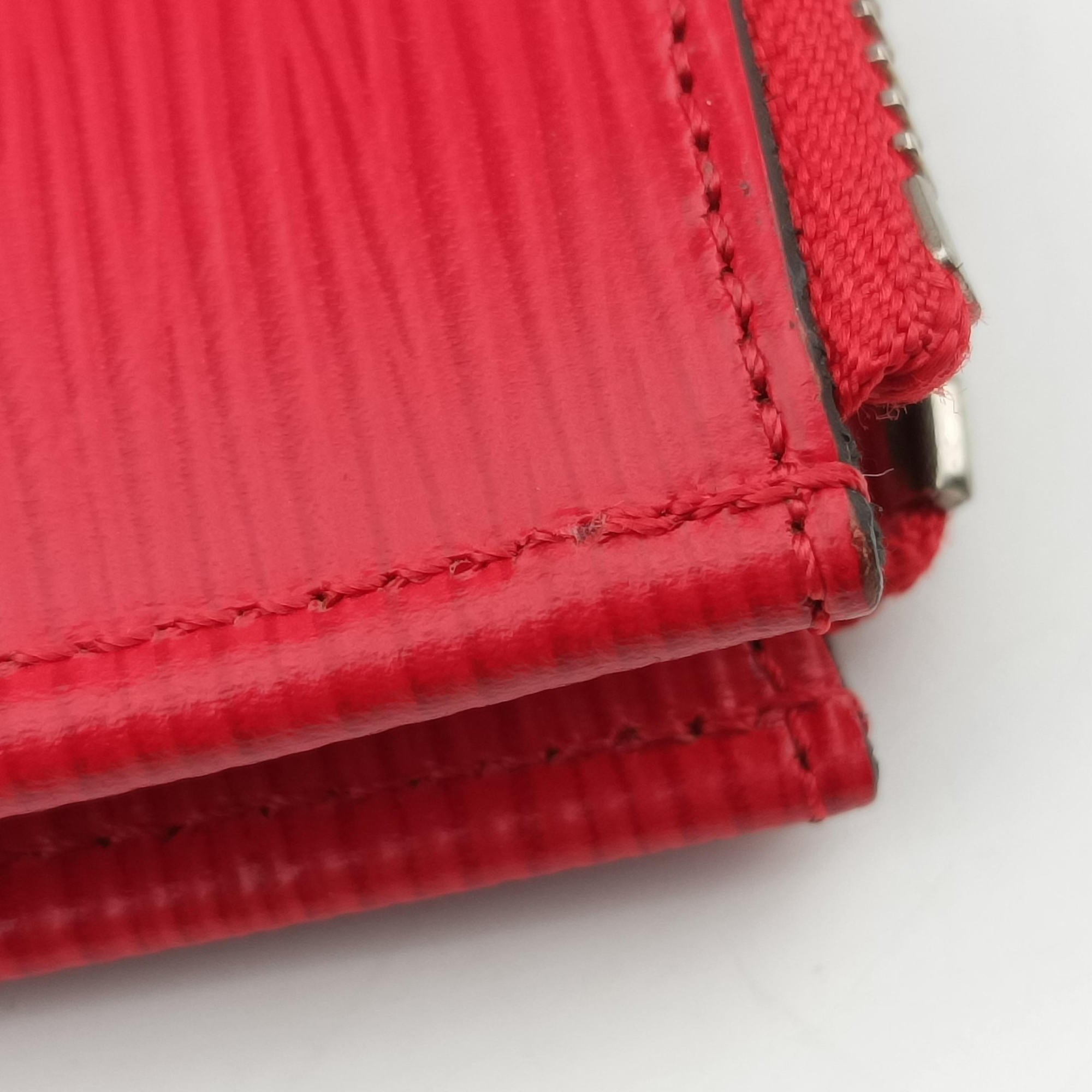 Pre-owned Louis Vuitton Pochette Jour GM Supreme Collaboration ROUGE×white epi M67722 clutchbag | stylenewstar