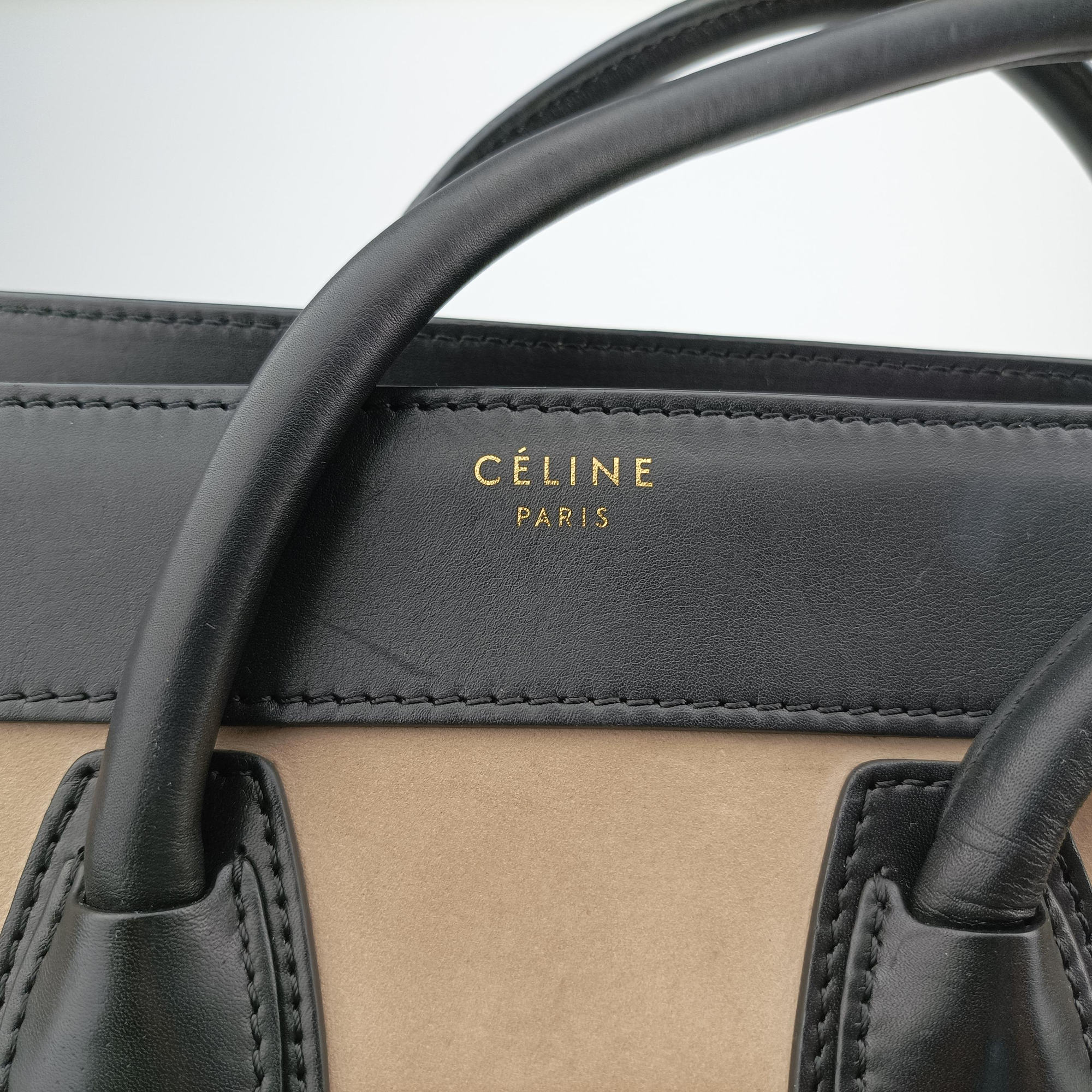 Secondhand Celine Luggage Mini Shopper Beige×Black×yellow Suede × leather  handbag | stylenewstar