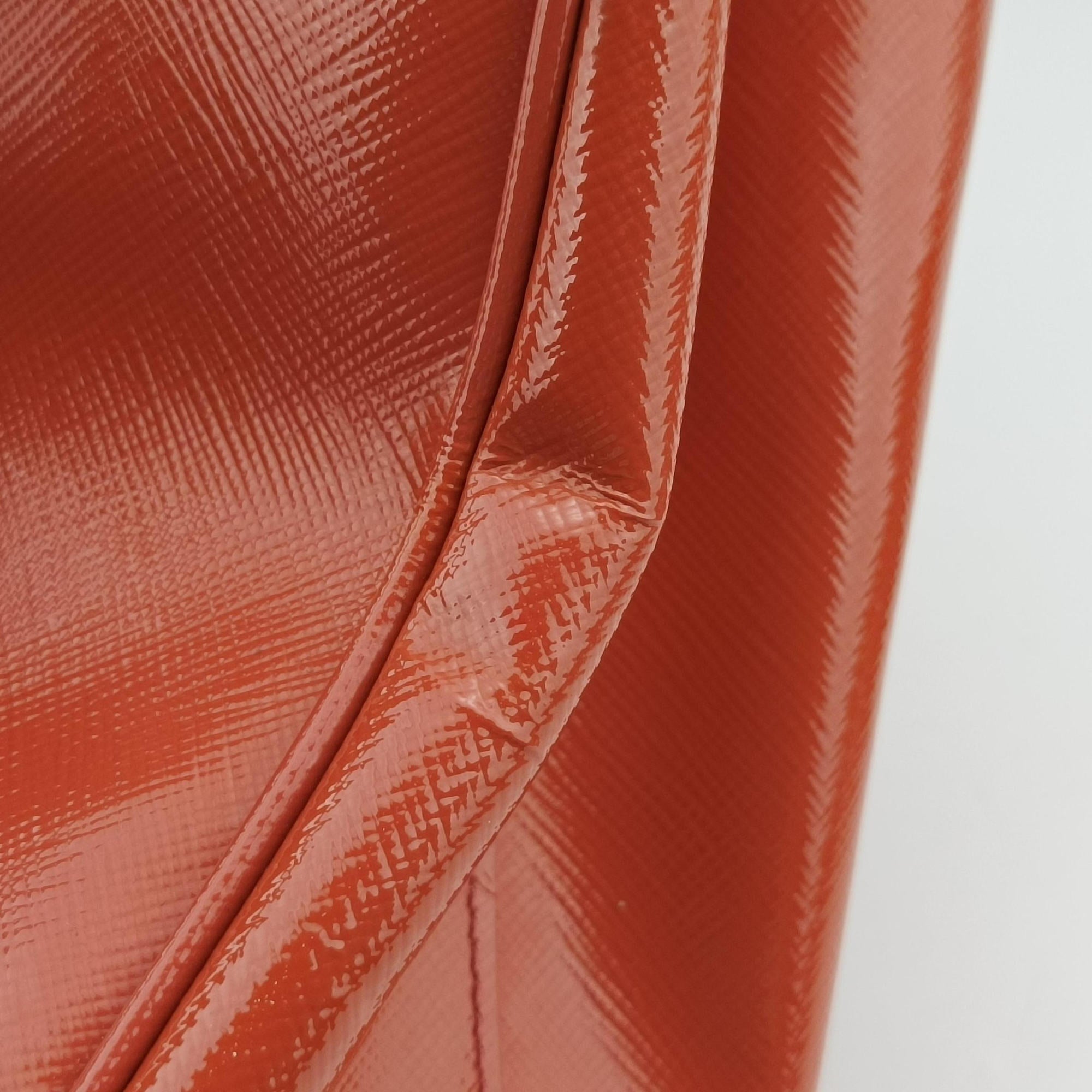 Pre-owned Prada Galleria Front Pocket Orange Patent BN2674 shoulderbag | stylenewstar