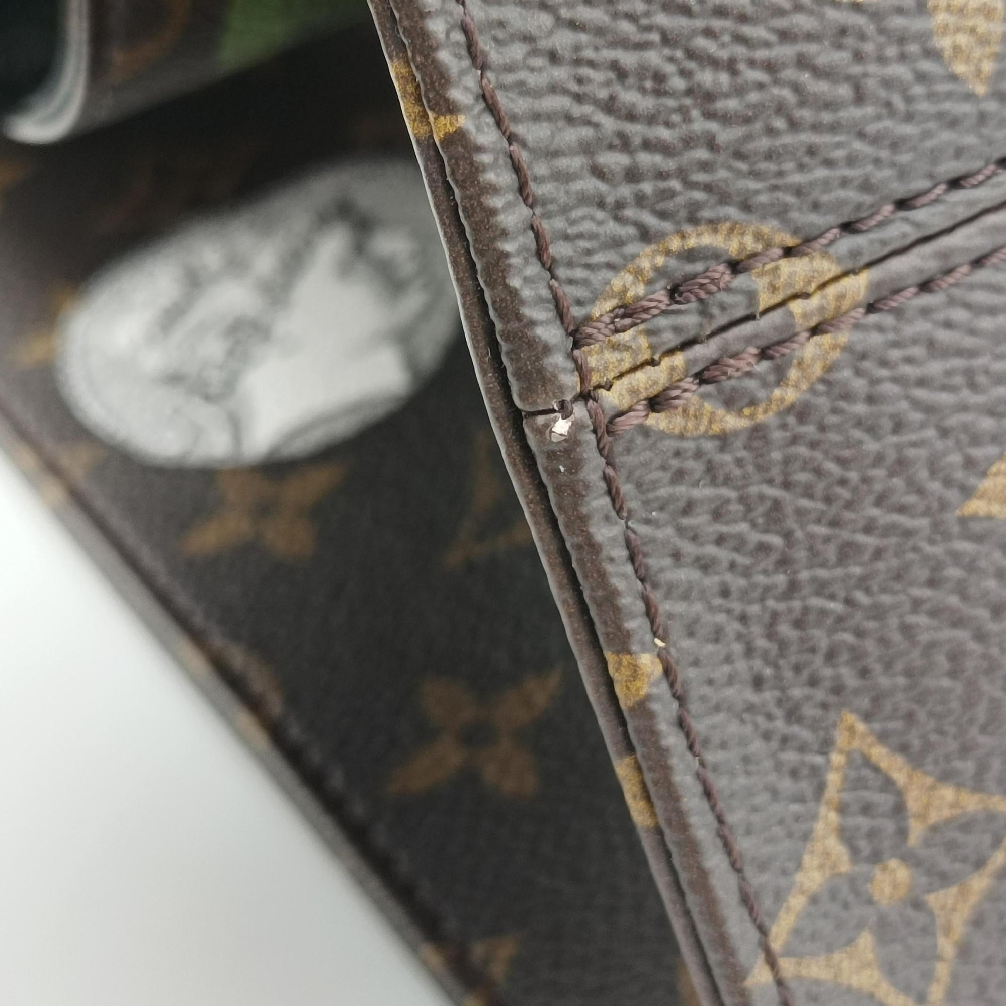 Secondhand Louis Vuitton Fornasetti Onthego MM Brown×Multicolor Monogram Cameo M59245 shoulderbag | stylenewstar