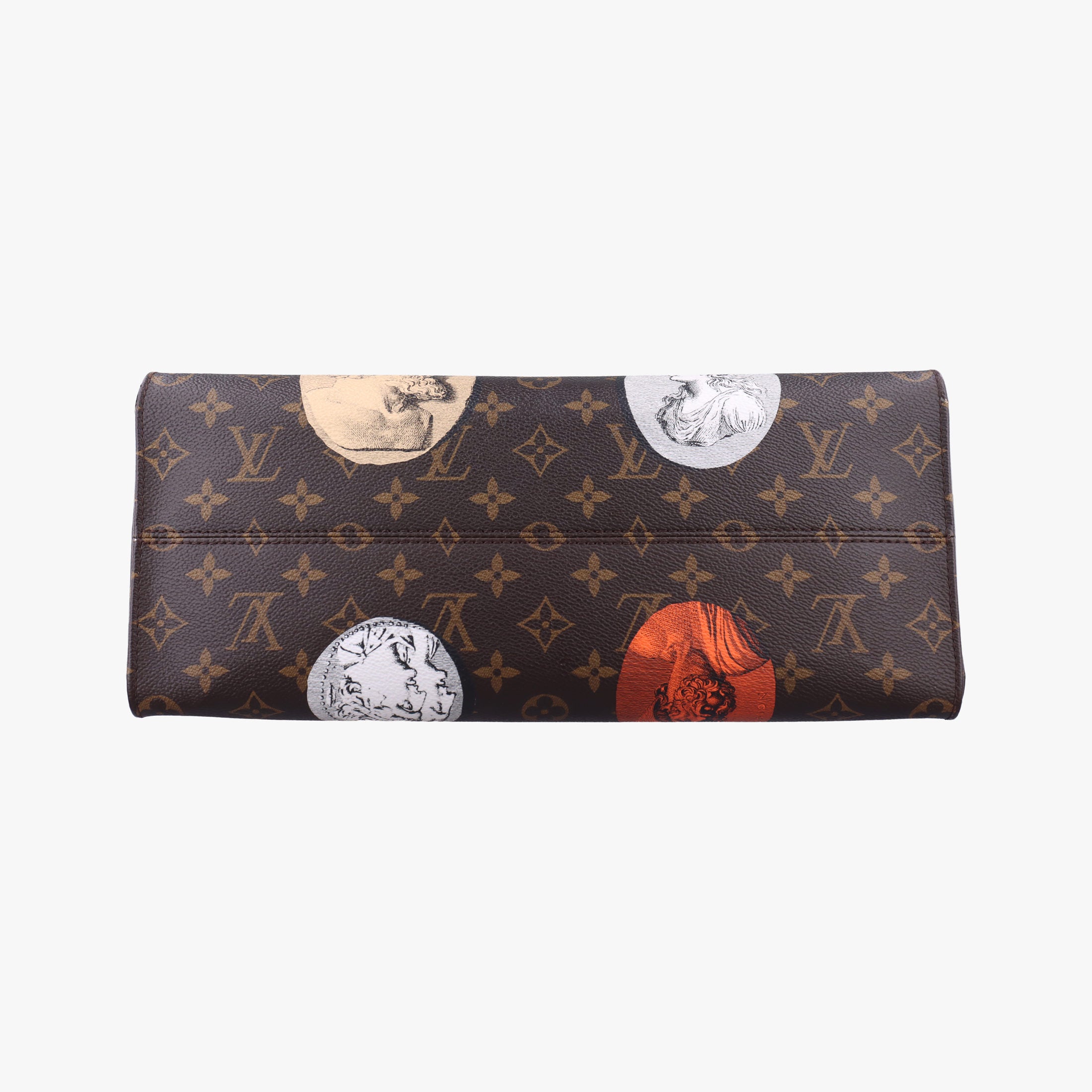 Secondhand Louis Vuitton Fornasetti Onthego MM Brown×Multicolor Monogram Cameo M59245 shoulderbag | stylenewstar