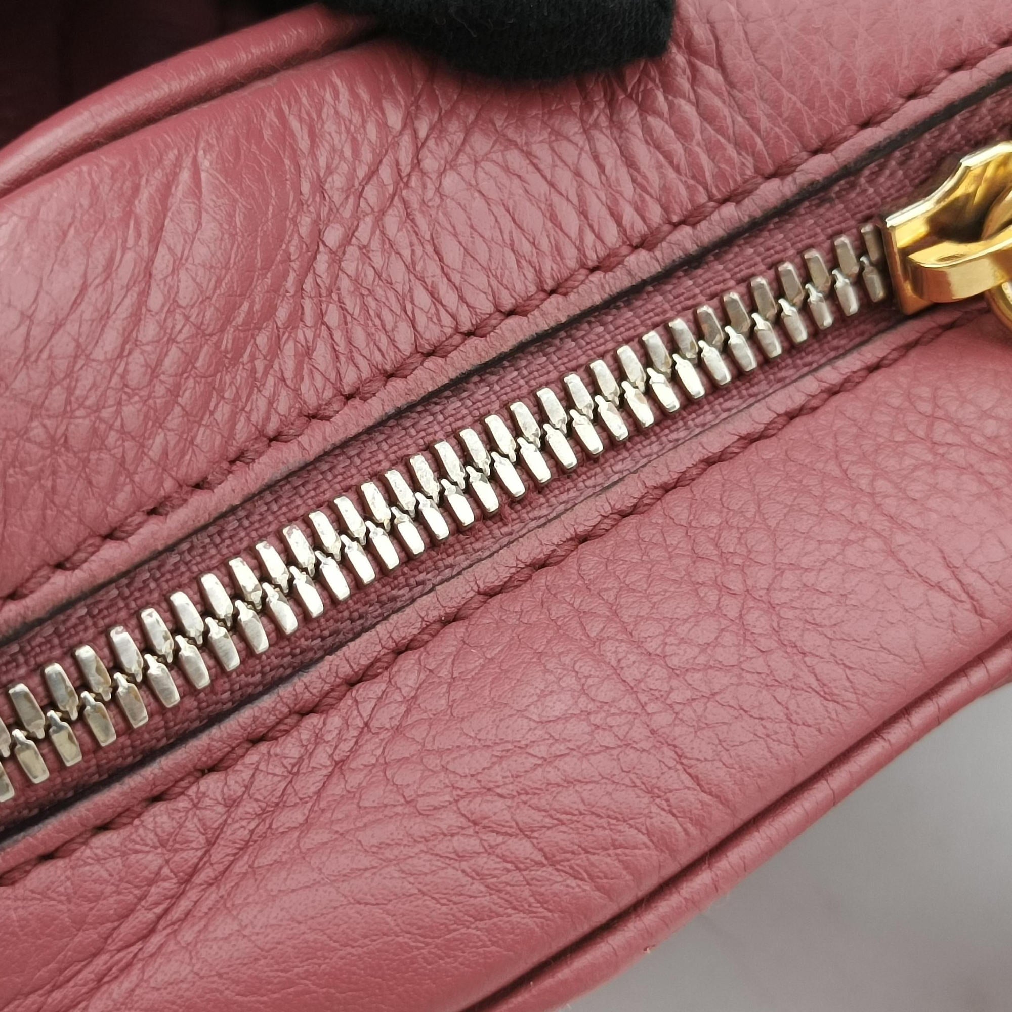 Pre-owned Gucci Soho pink Leather 308364 shoulderbag | stylenewstar