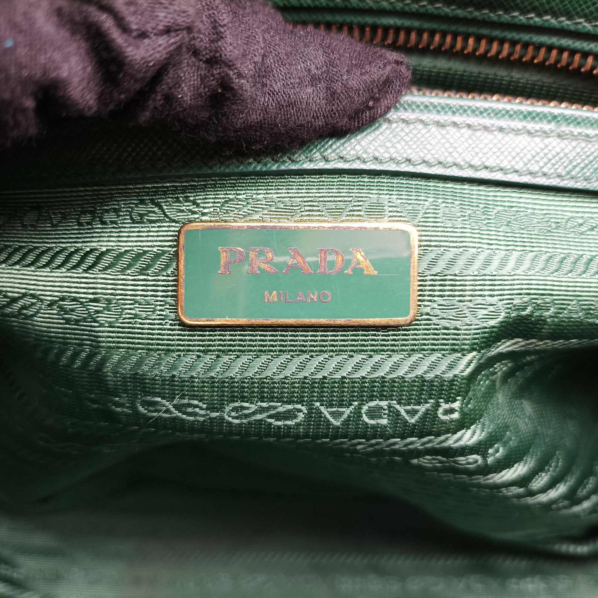 Pre-owned Prada Galleria Green SAFFIANO Leather BN2274 shoulderbag | stylenewstar