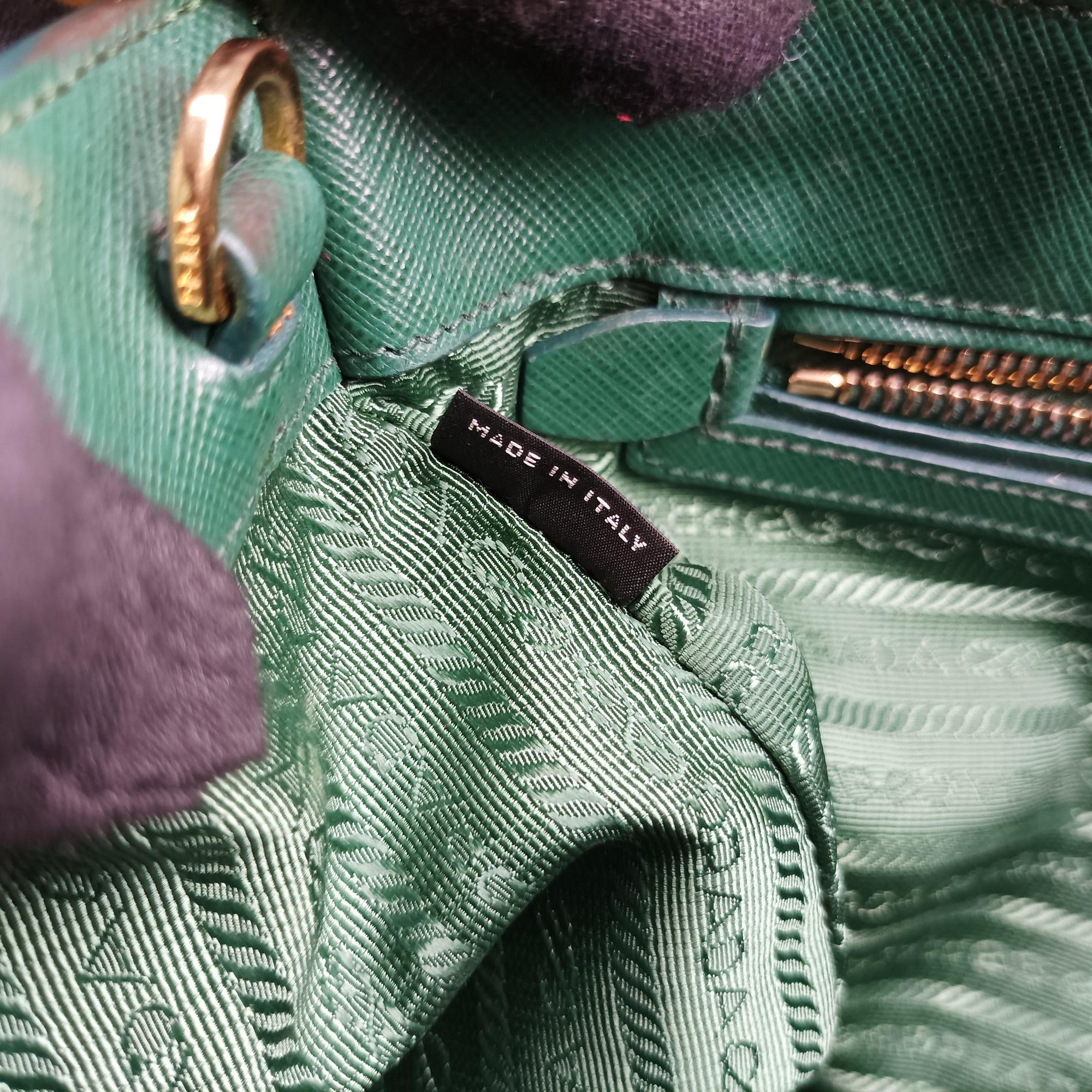 Pre-owned Prada Galleria Green SAFFIANO Leather BN2274 shoulderbag | stylenewstar