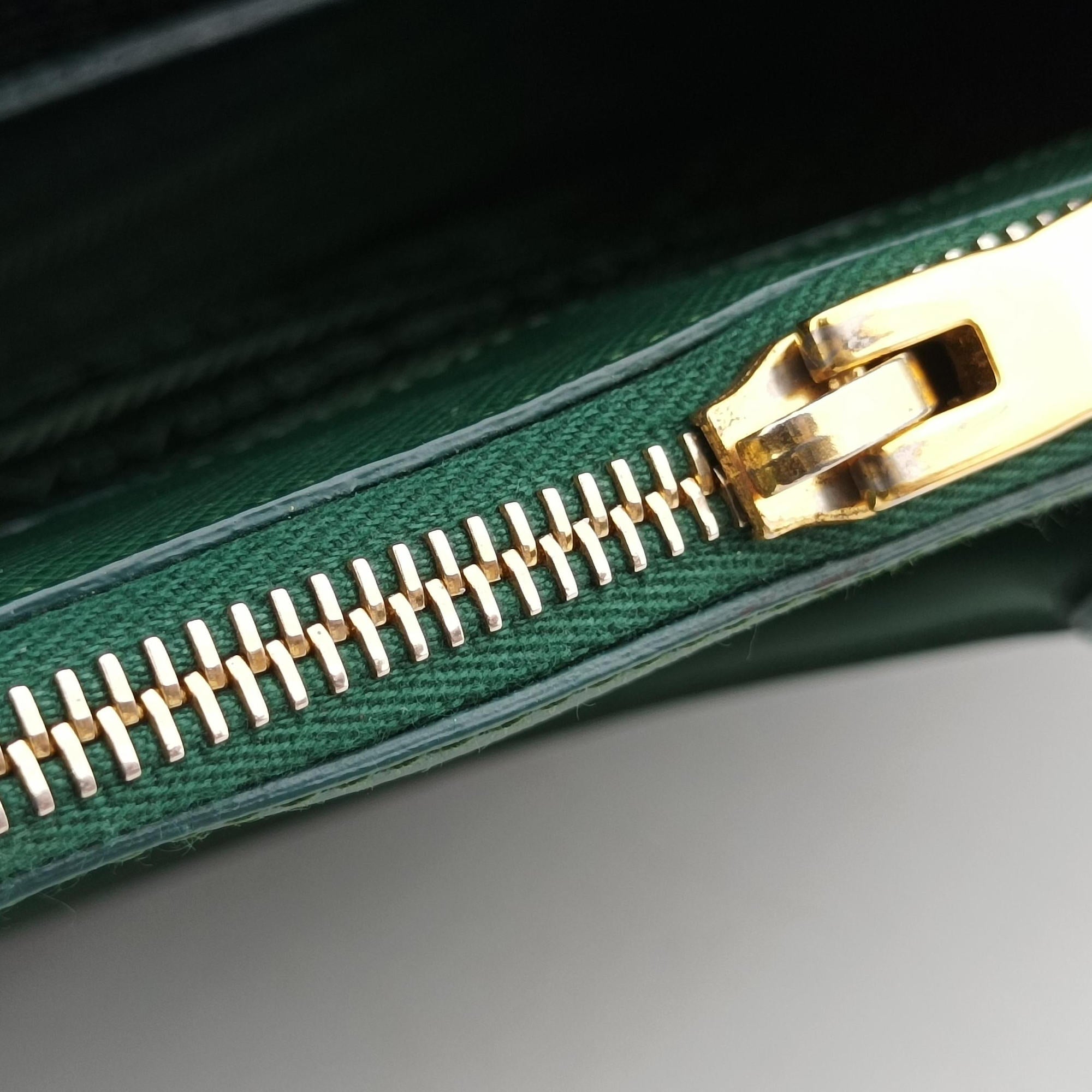 Pre-owned Prada Galleria Green SAFFIANO Leather BN2274 shoulderbag | stylenewstar