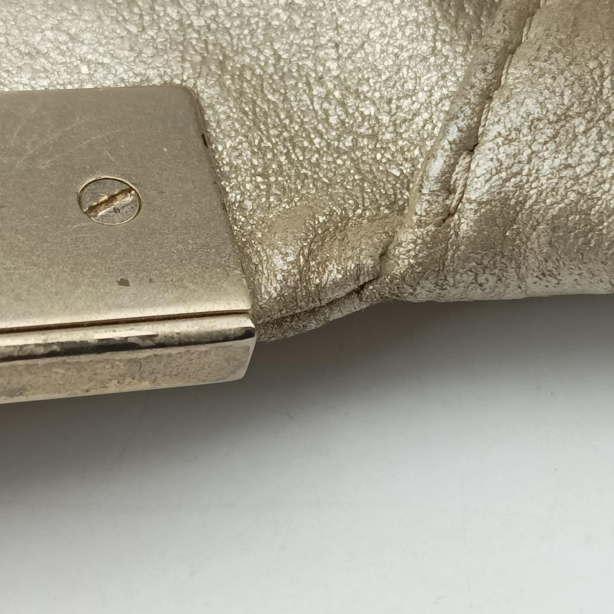 Pre-owned VERSACE medusa Golden Leather  shoulderbag | stylenewstar