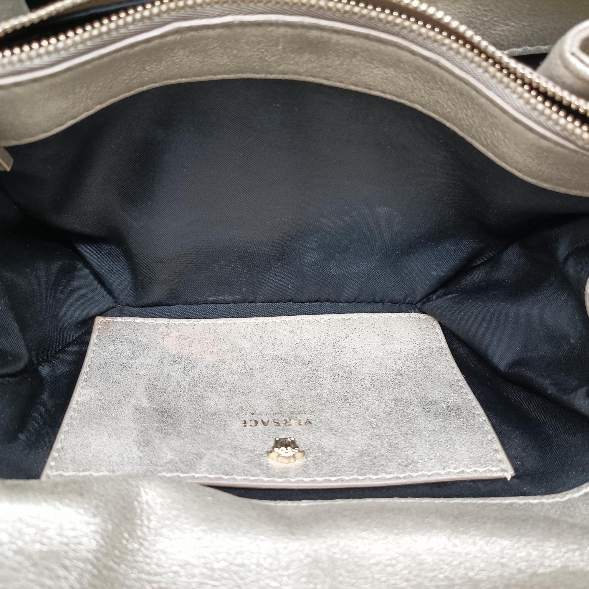 Pre-owned VERSACE medusa Golden Leather  shoulderbag | stylenewstar