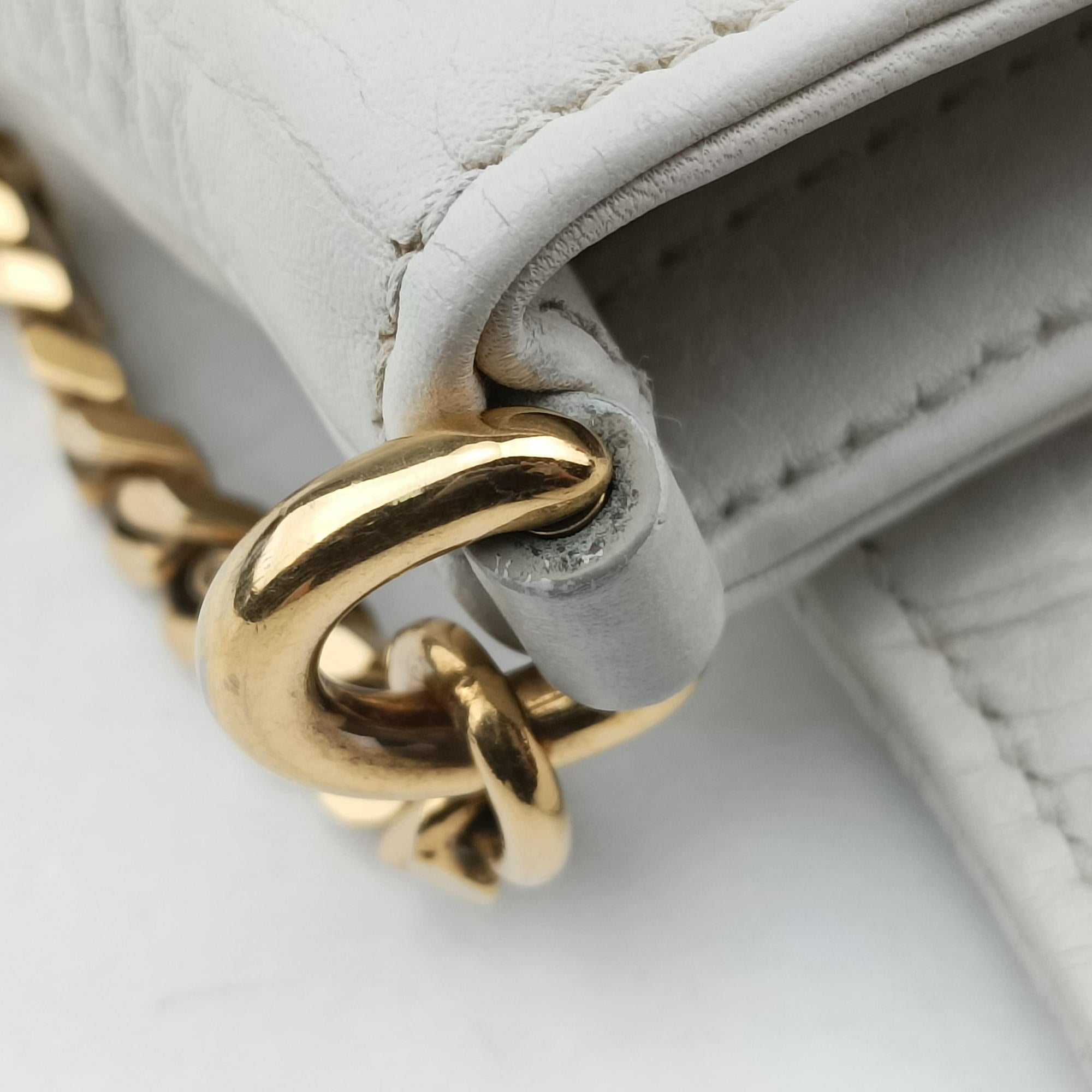 Secondhand Gucci 1973 Double G White Leather 251821 shoulderbag | stylenewstar