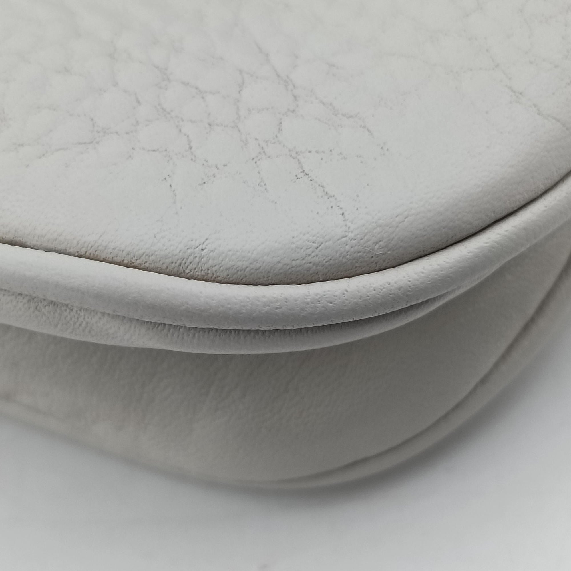 Secondhand Gucci 1973 Double G White Leather 251821 shoulderbag | stylenewstar