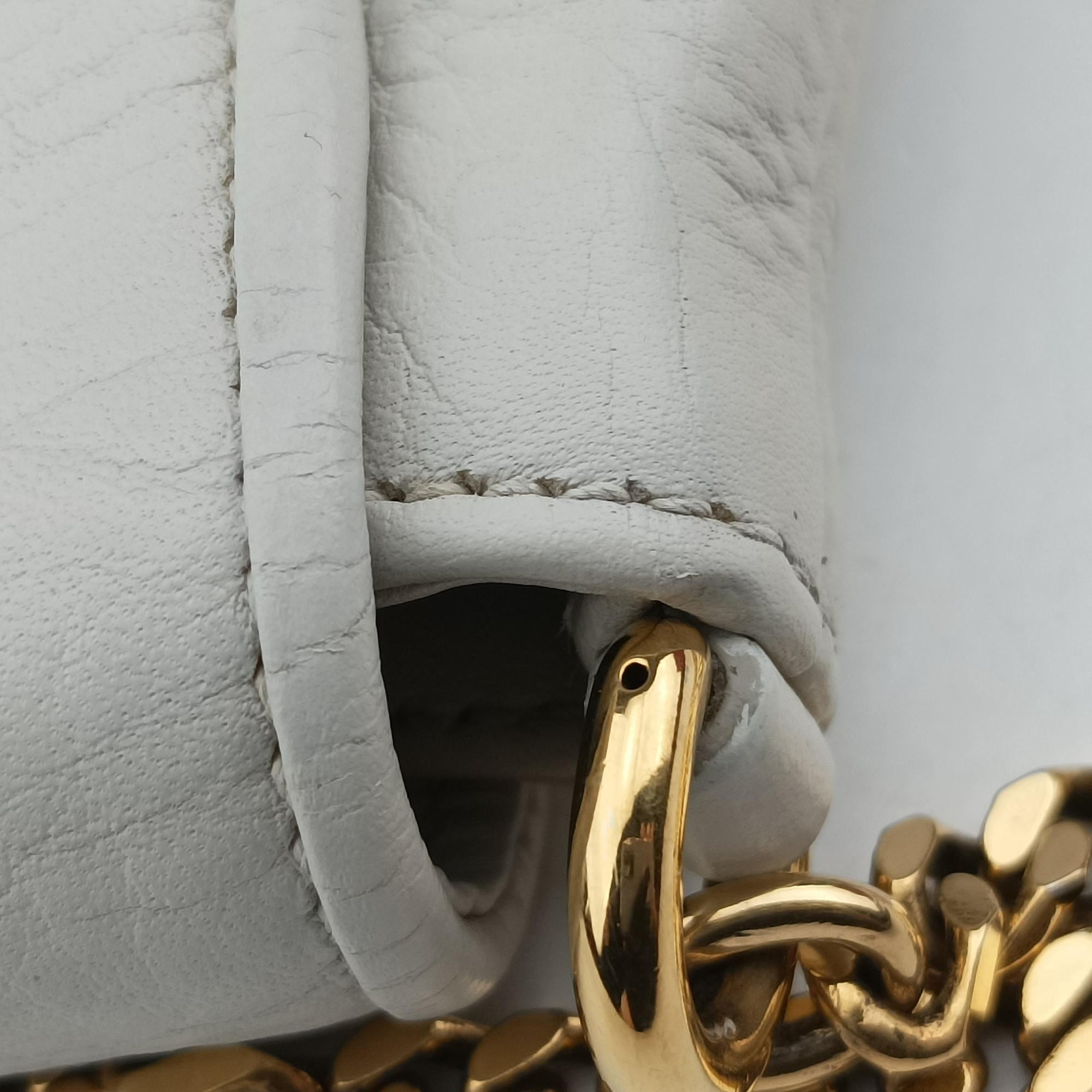 Secondhand Gucci 1973 Double G White Leather 251821 shoulderbag | stylenewstar