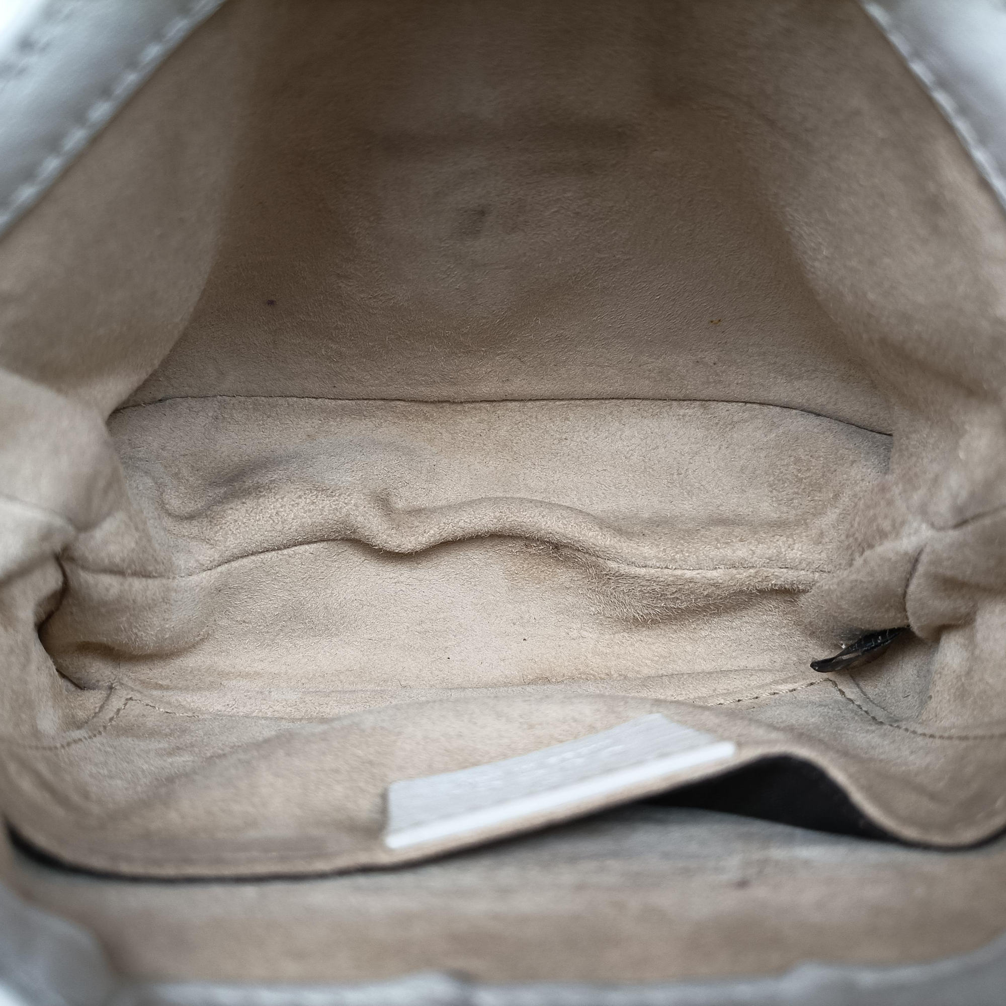 Secondhand Gucci 1973 Double G White Leather 251821 shoulderbag | stylenewstar