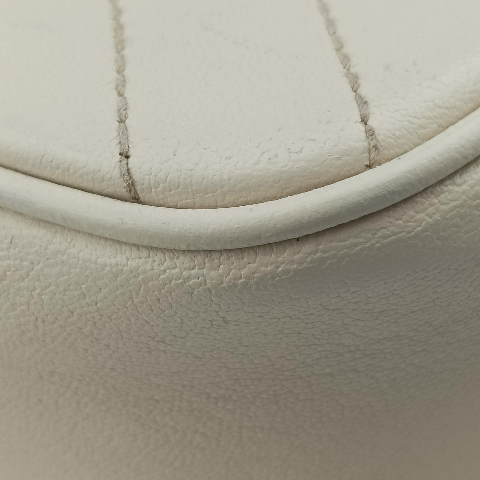 Pre-owned Gucci Blondie White Leather 742360 shoulderbag | stylenewstar