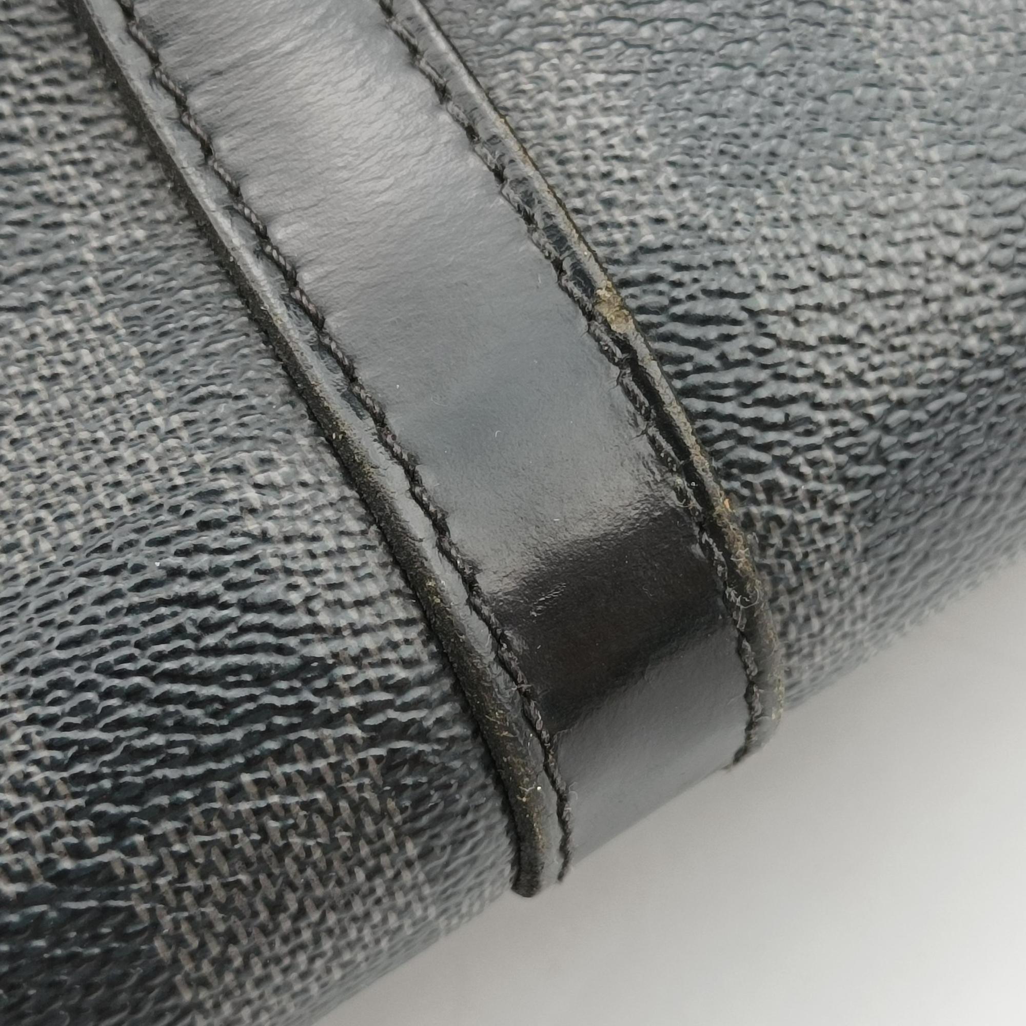 Pre-owned Louis Vuitton TADAO Noir Damier Graphite N51192 shoulderbag | stylenewstar