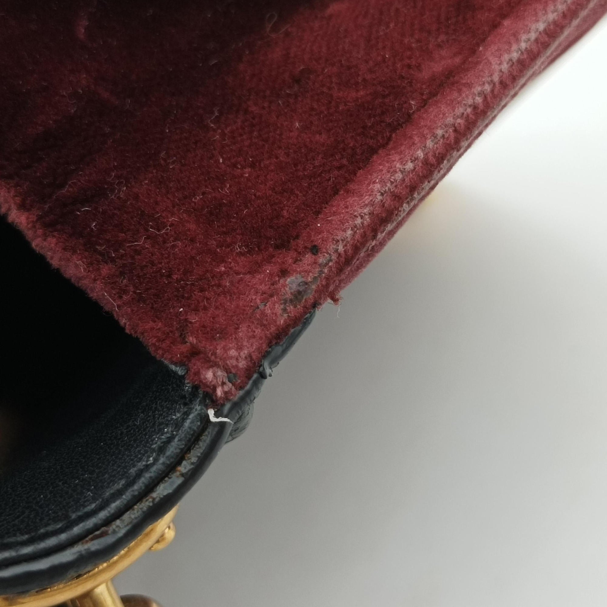 Secondhand Prada Cahier Burgundy×black suede×Leather 1BD045 shoulderbag | stylenewstar