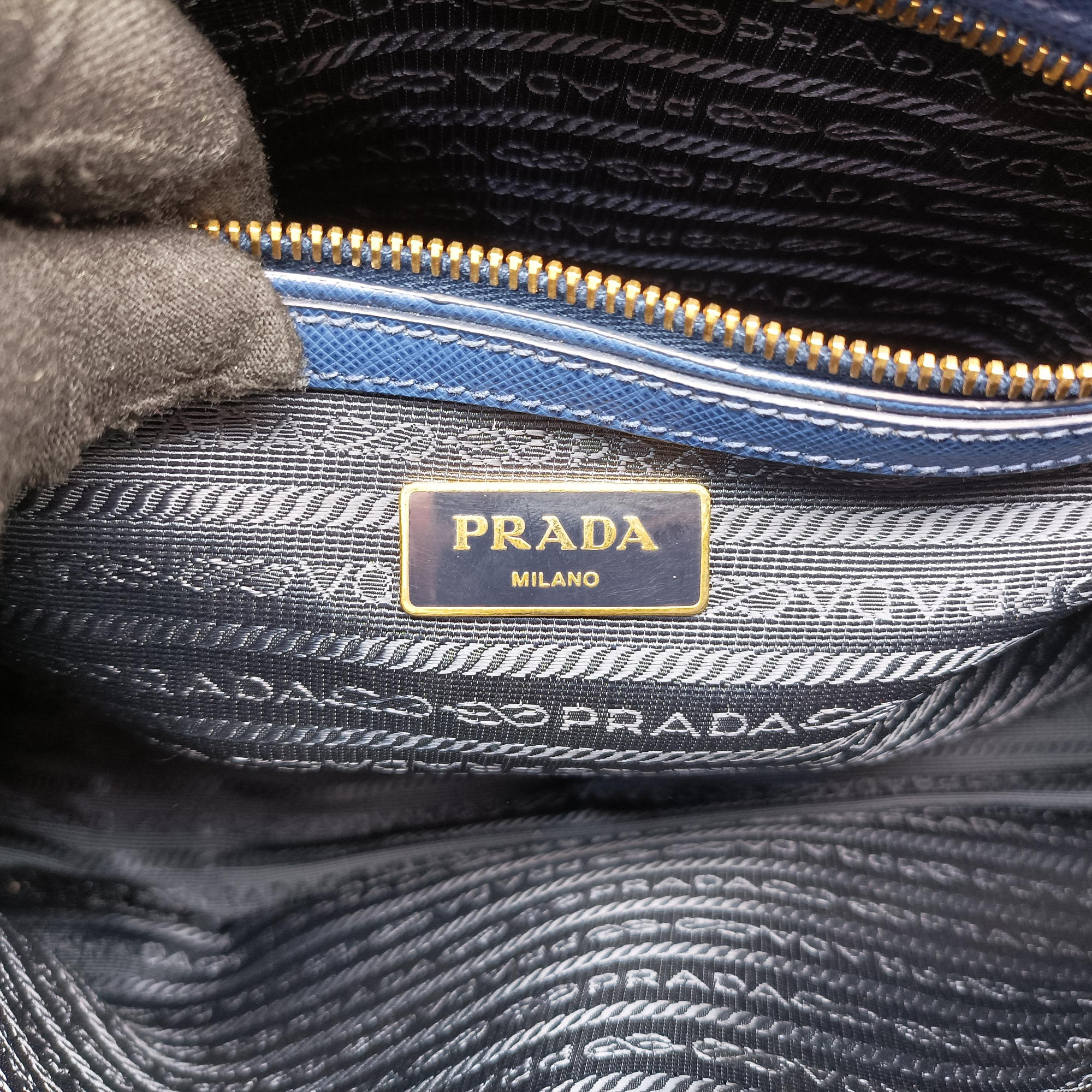 Pre-owned Prada Galleria Navy SAFFIANO Leather BN2274 shoulderbag | stylenewstar