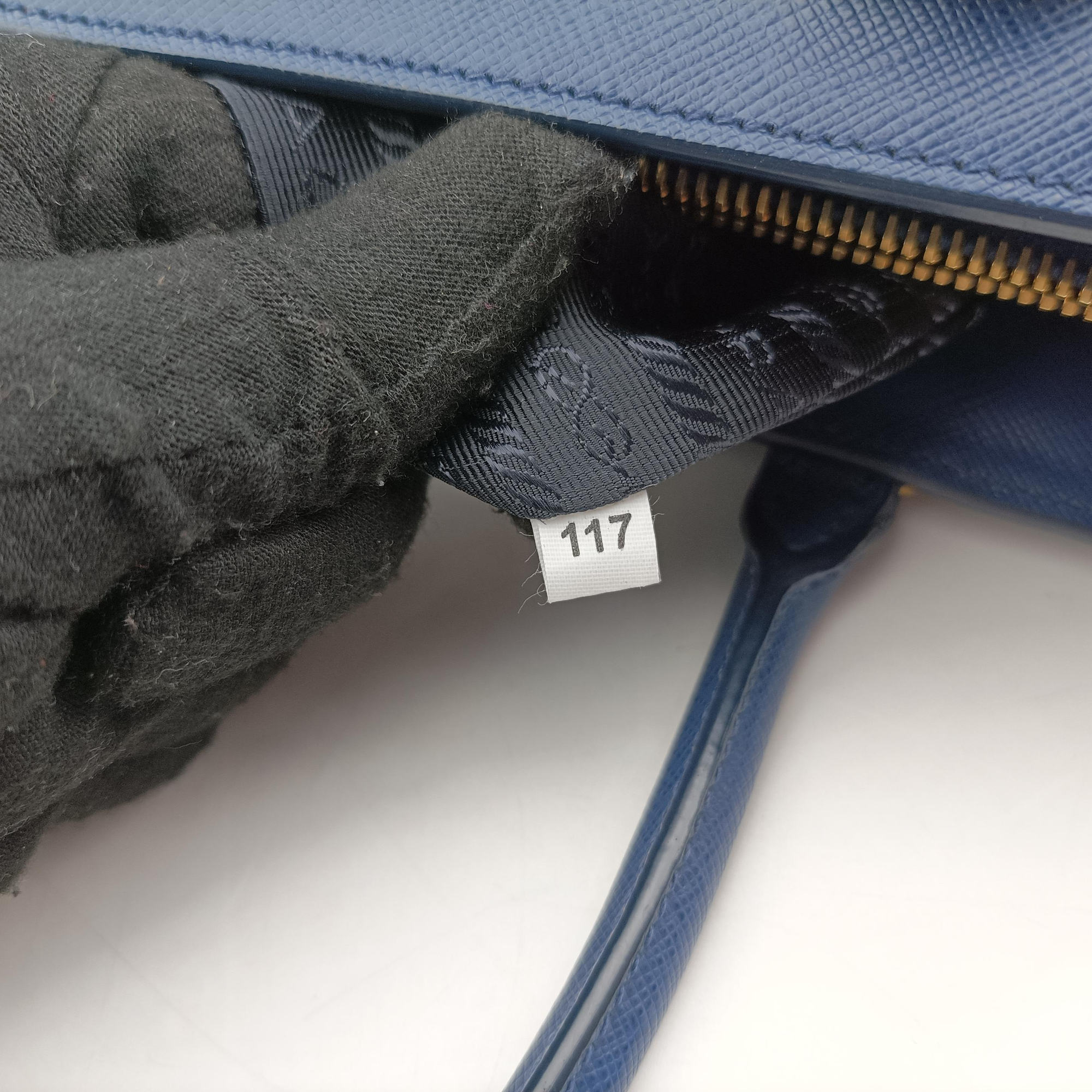 Pre-owned Prada Galleria Navy SAFFIANO Leather BN2274 shoulderbag | stylenewstar