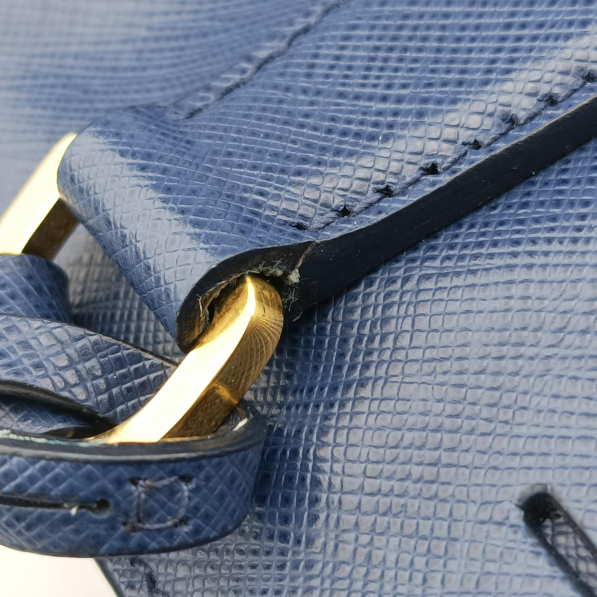 Pre-owned Prada Galleria Navy SAFFIANO Leather BN2274 shoulderbag | stylenewstar