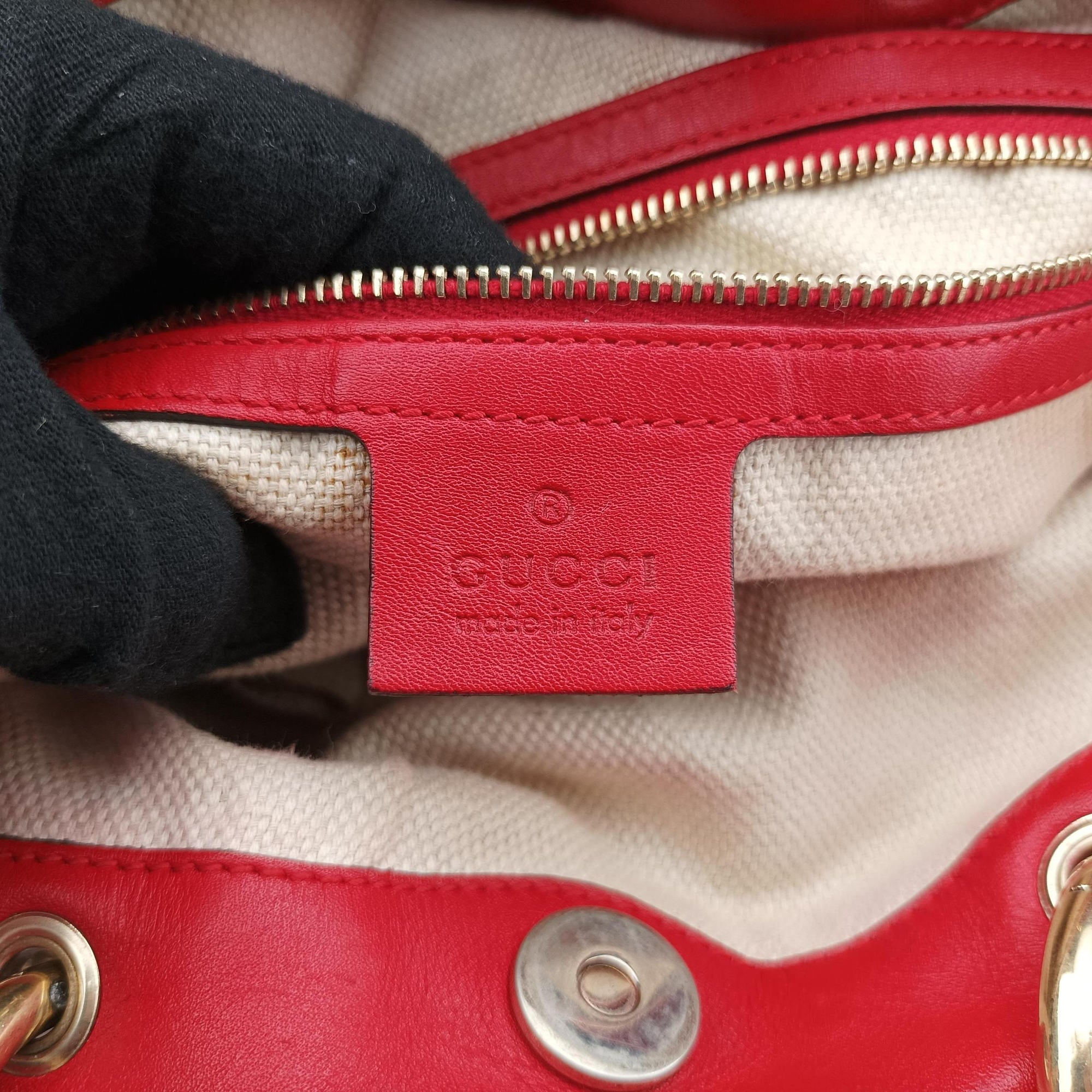 Pre-owned Gucci VALENTINE MICRO GG GUCCISSIMA khaki×red canvas×leather 282342 shoulderbag | stylenewstar