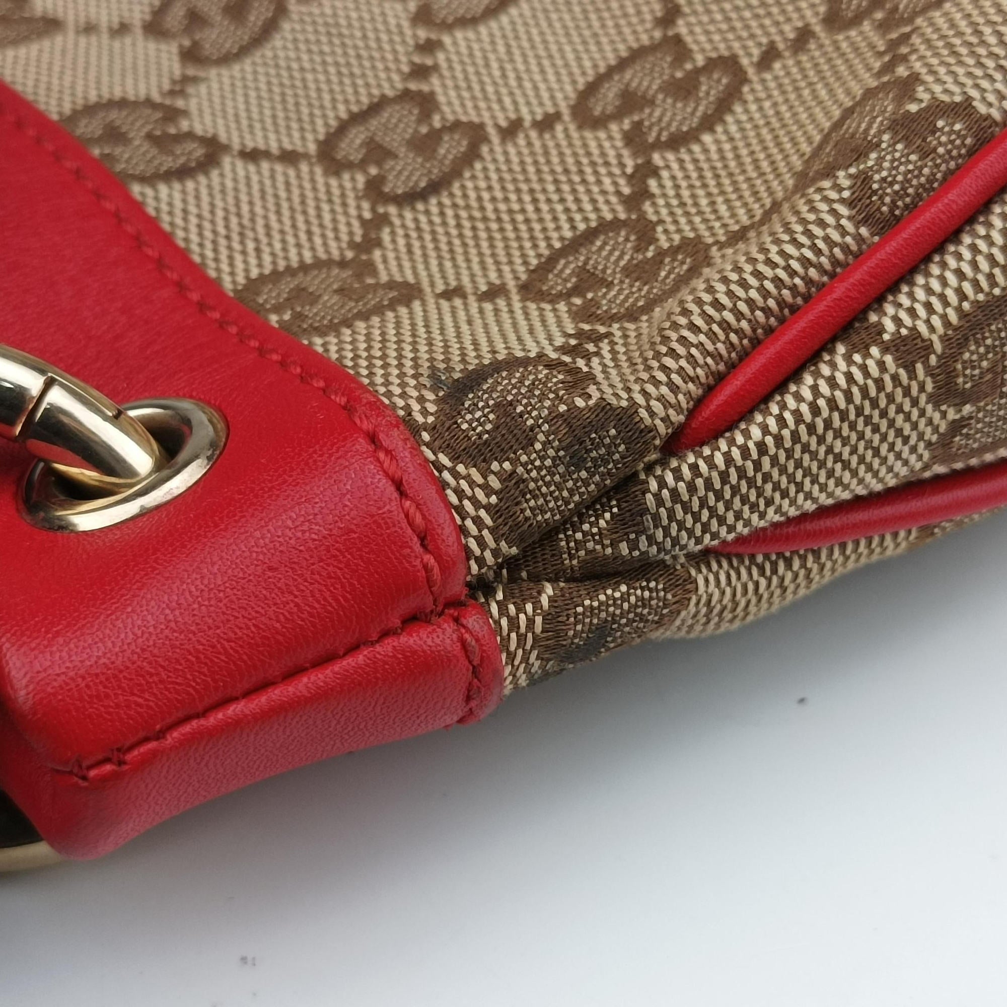 Pre-owned Gucci VALENTINE MICRO GG GUCCISSIMA khaki×red canvas×leather 282342 shoulderbag | stylenewstar
