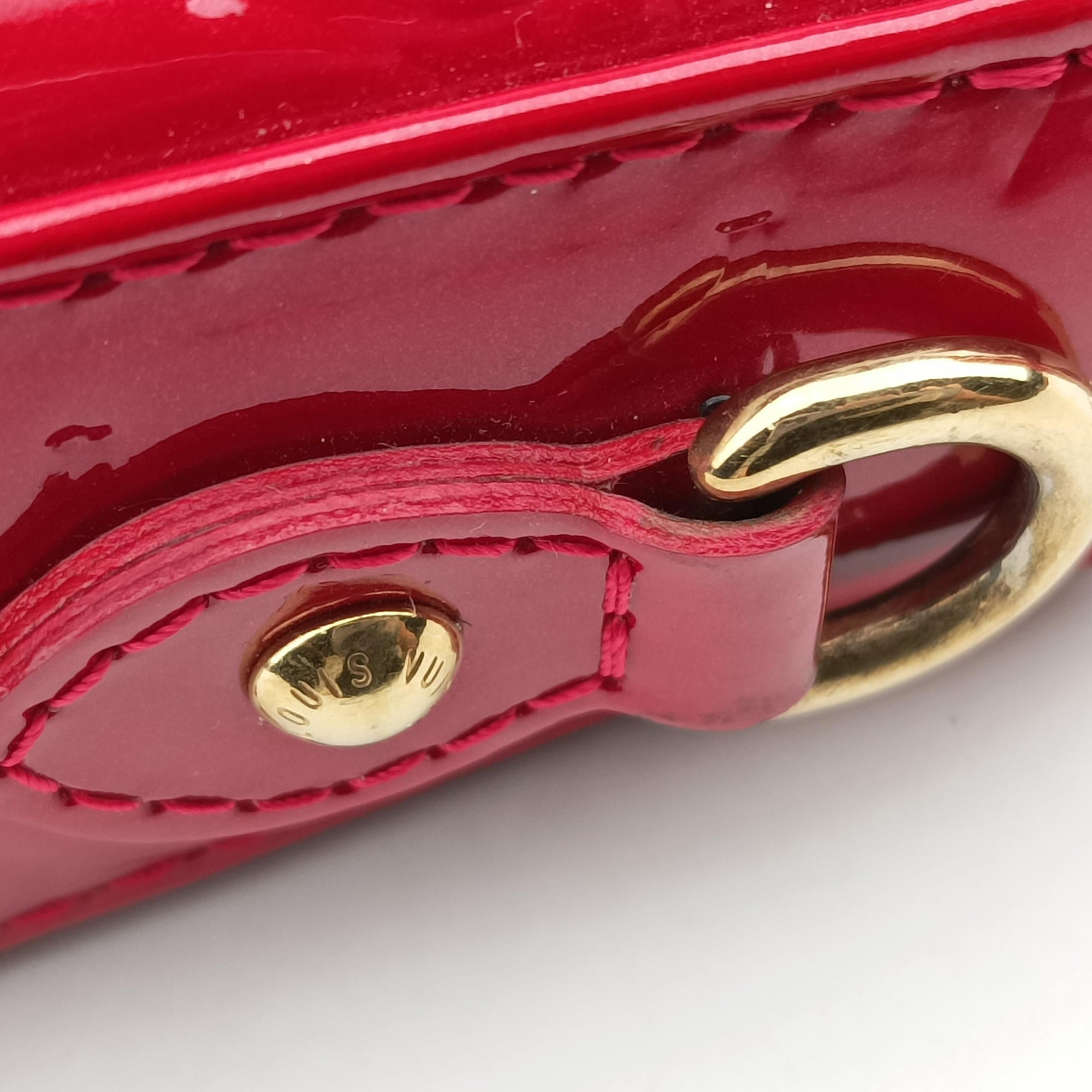 Pre-owned Louis Vuitton RODEO DRIVE Pomme d Amour Vernis M93599 handbag | stylenewstar