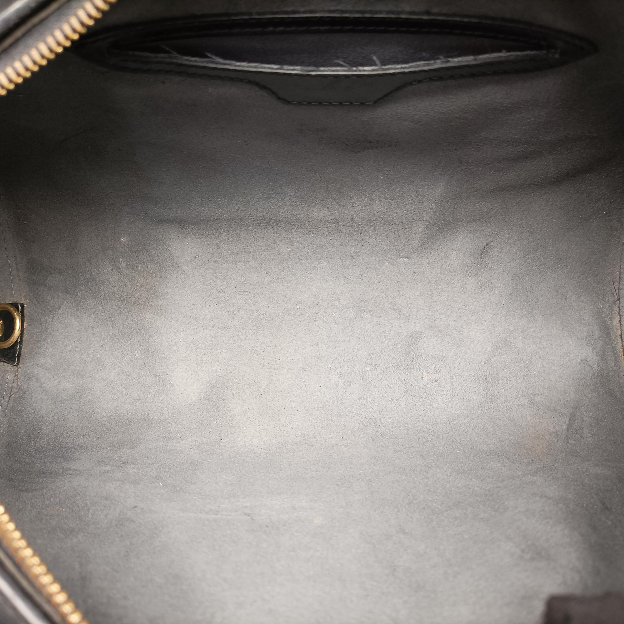 Secondhand Louis Vuitton Soufflot Black Epi MI0956 handbag | stylenewstar
