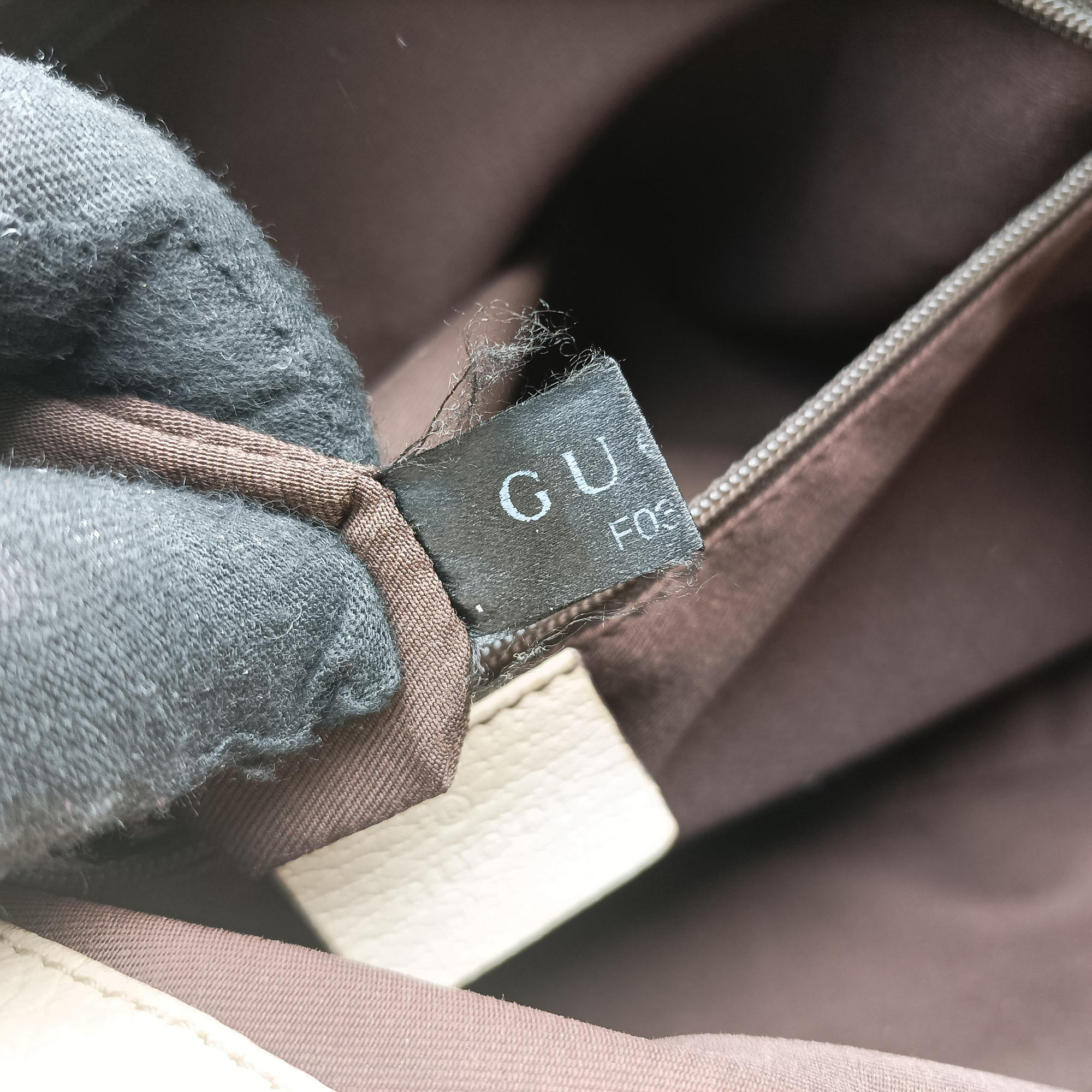Pre-owned Gucci GG Abbey Beige×White CanvasxLeather 170004 shoulderbag | stylenewstar