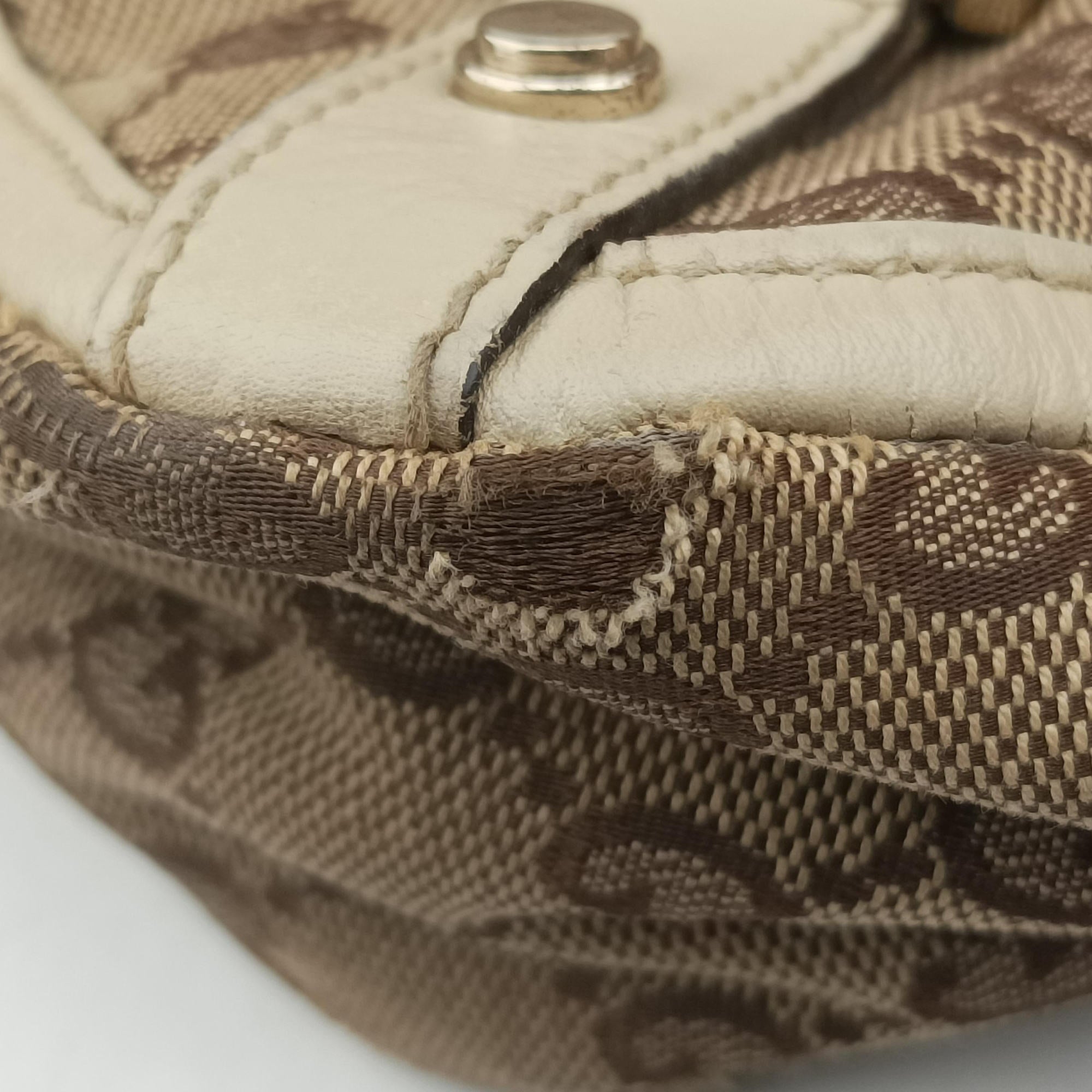 Pre-owned Gucci GG Abbey Beige×White CanvasxLeather 170004 shoulderbag | stylenewstar
