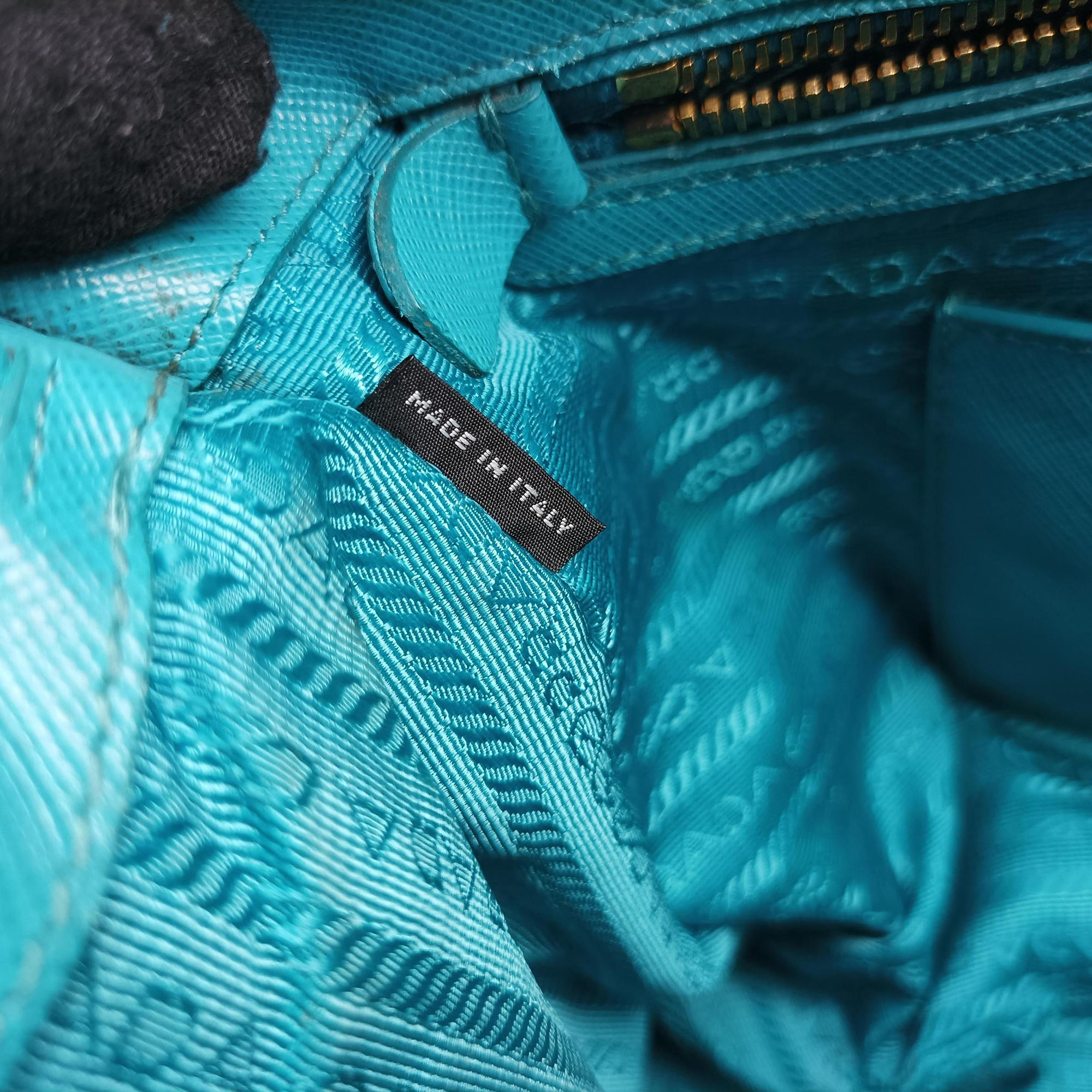 Secondhand Prada Galleria Blue×Light blue SAFFIANO Leather B2274C shoulderbag | stylenewstar