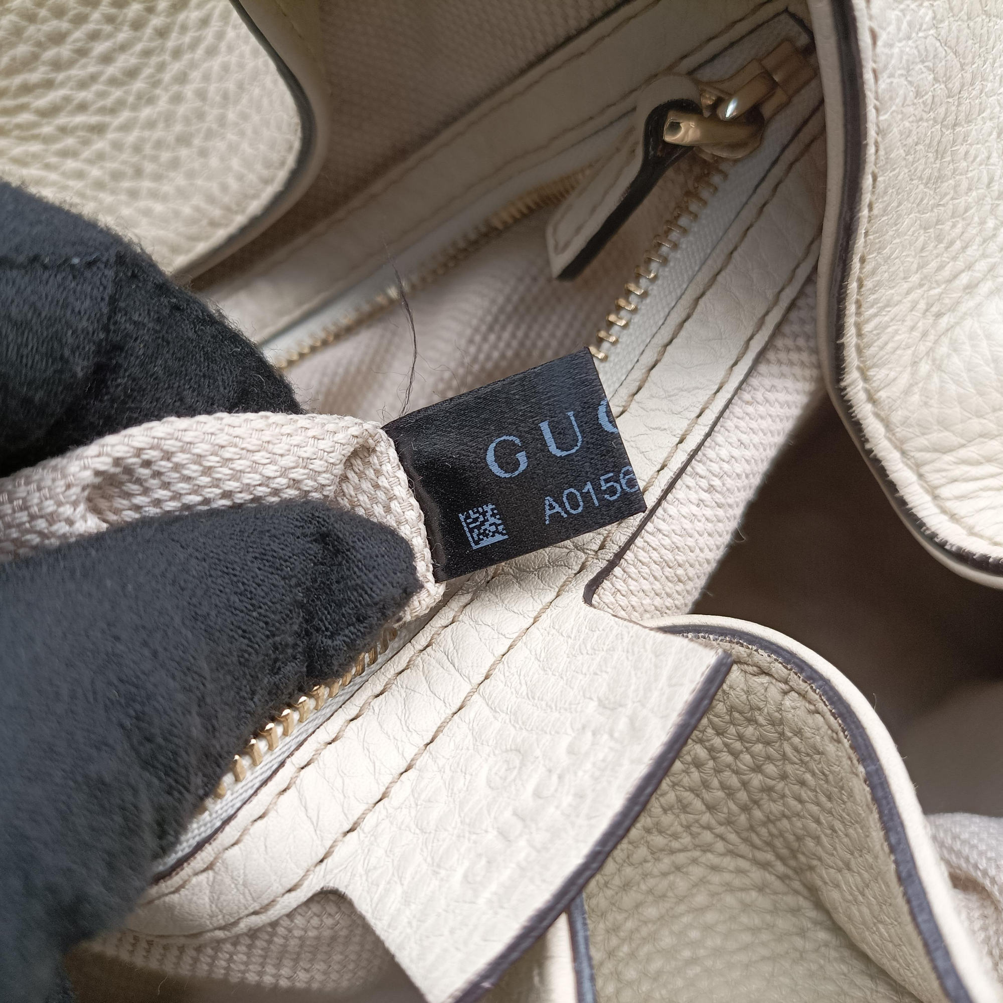 Pre-owned Gucci Soho White Leather 336751 shoulderbag | stylenewstar