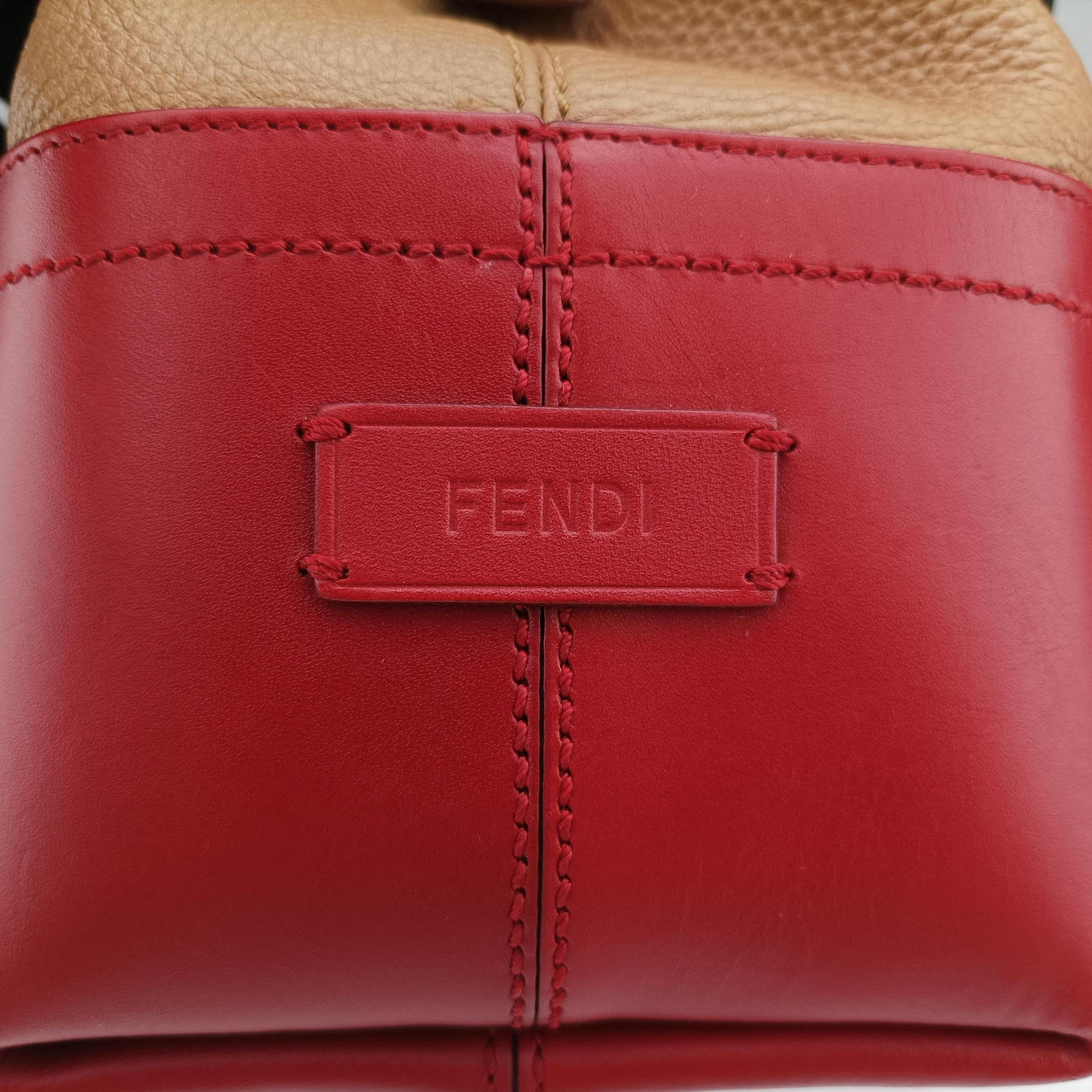 Pre-owned Fendi 2 Bag Tone Beige×Red×Black Leather 8BN232 shoulderbag | stylenewstar