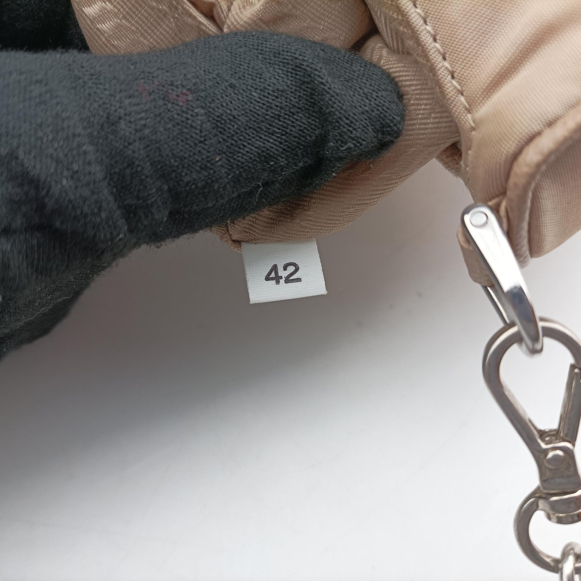 Vintage Prada Re-Edition Nylon Mini Beige nylon 1TT122 shoulderbag | stylenewstar