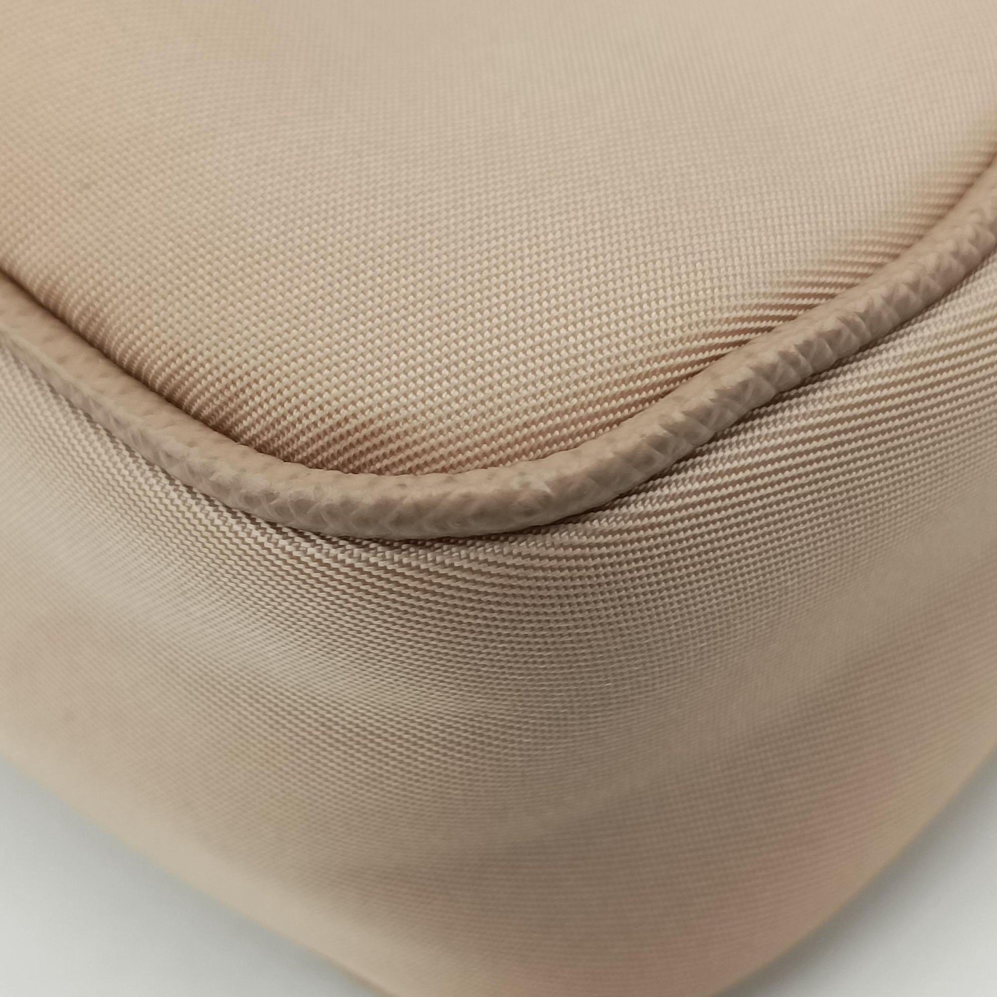 Vintage Prada Re-Edition Nylon Mini Beige nylon 1TT122 shoulderbag | stylenewstar
