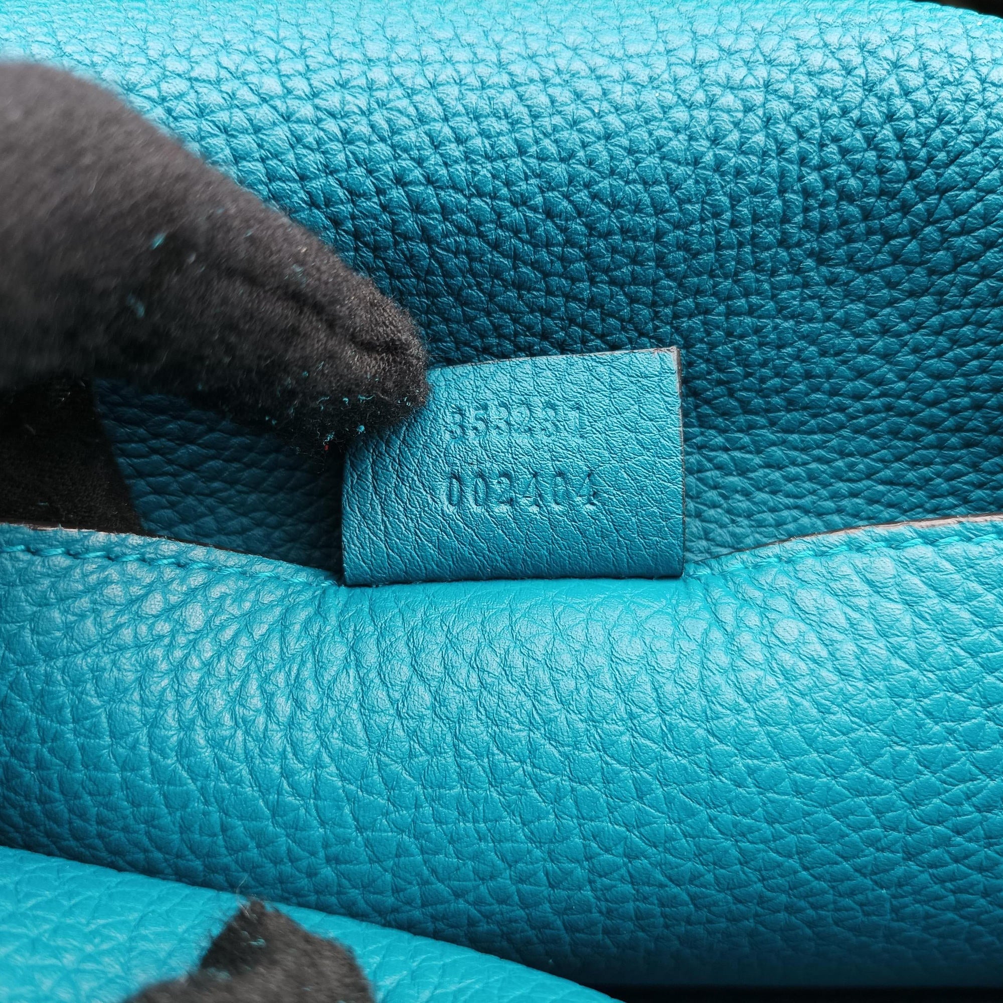 Pre-owned Gucci Bright Bit Blue Leather 353231 shoulderbag | stylenewstar