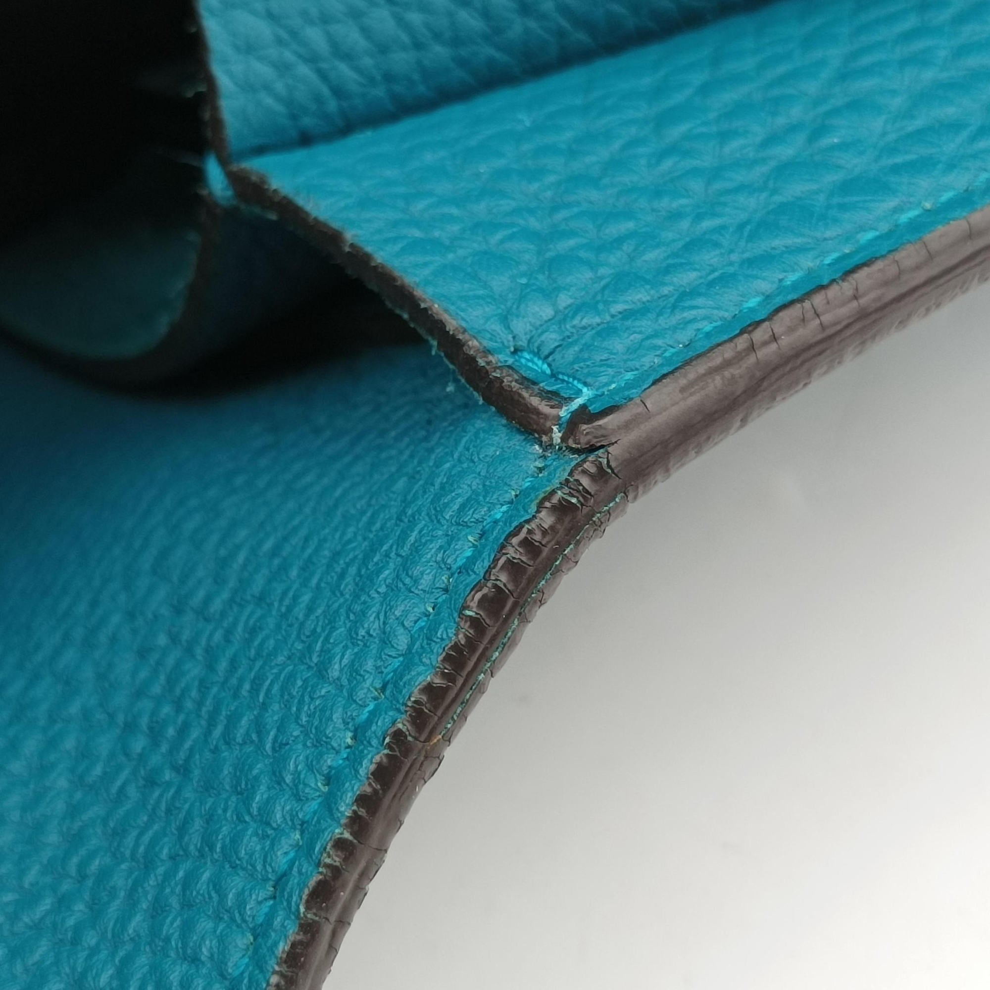 Pre-owned Gucci Bright Bit Blue Leather 353231 shoulderbag | stylenewstar