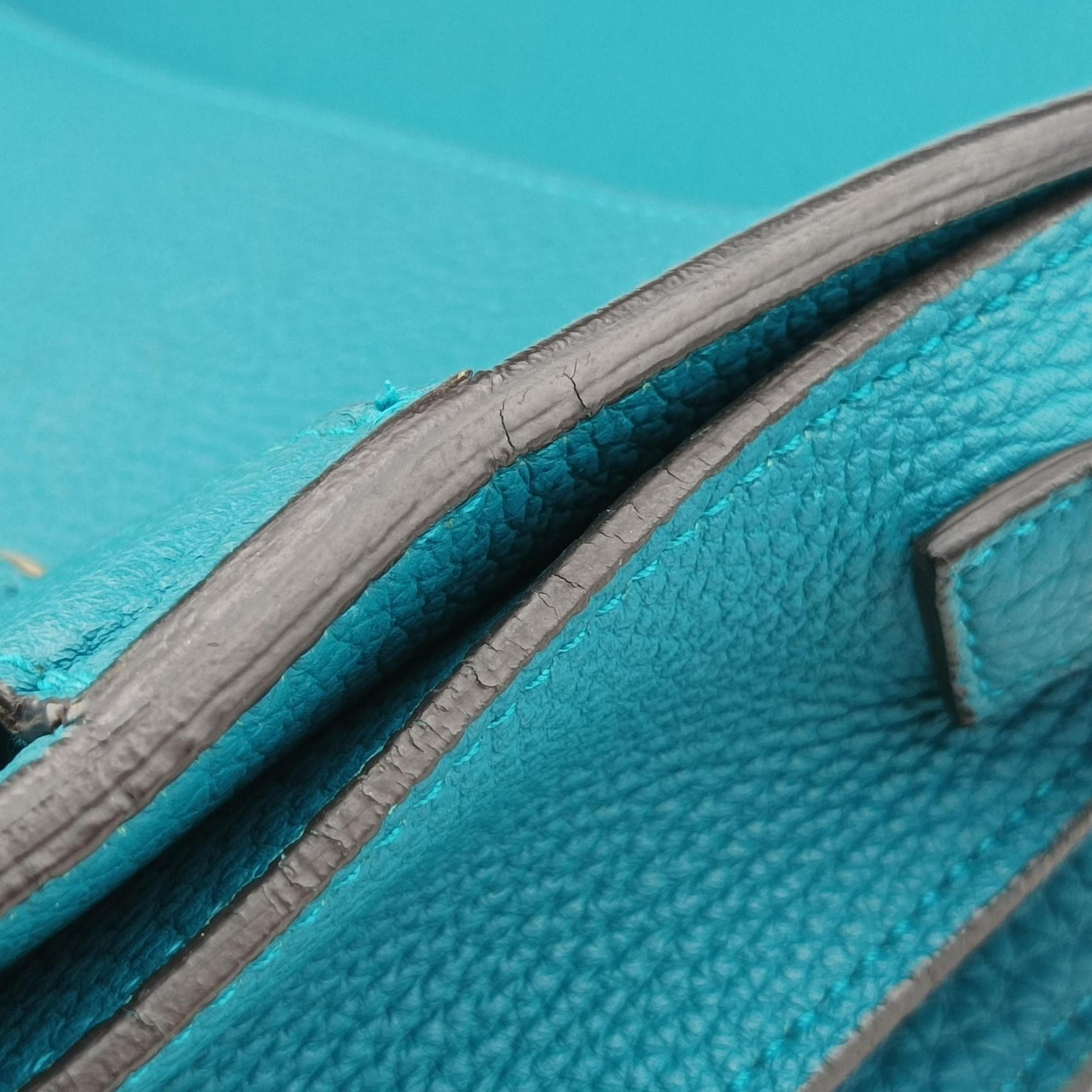 Pre-owned Gucci Bright Bit Blue Leather 353231 shoulderbag | stylenewstar