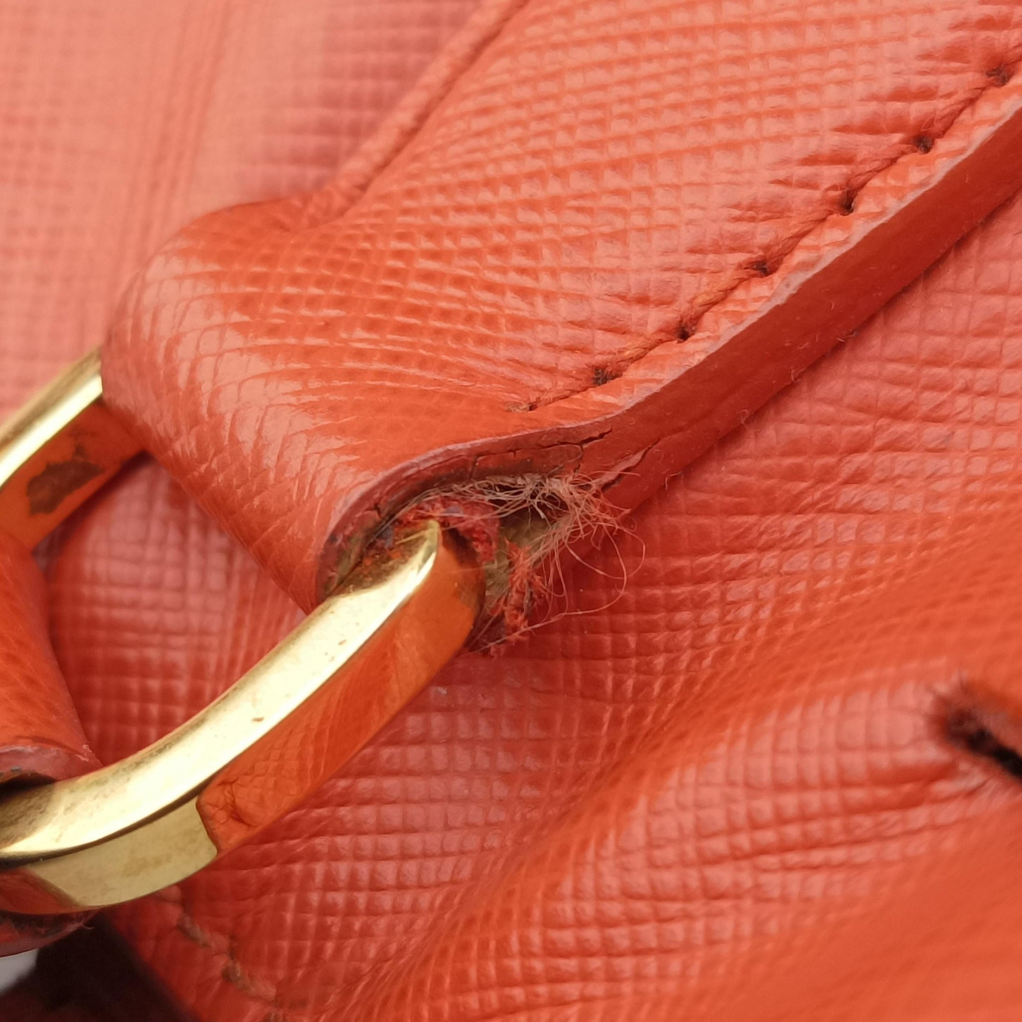 Pre-owned Prada Galleria Orange SAFFIANO Leather BN1844 shoulderbag | stylenewstar