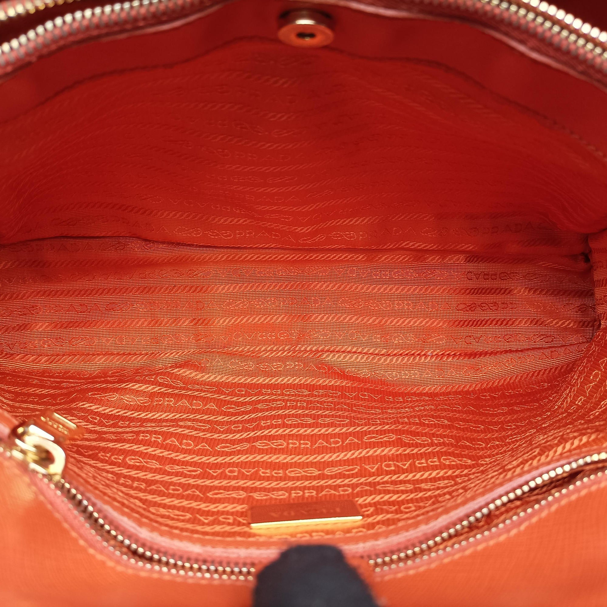 Pre-owned Prada Galleria Orange SAFFIANO Leather BN1844 shoulderbag | stylenewstar