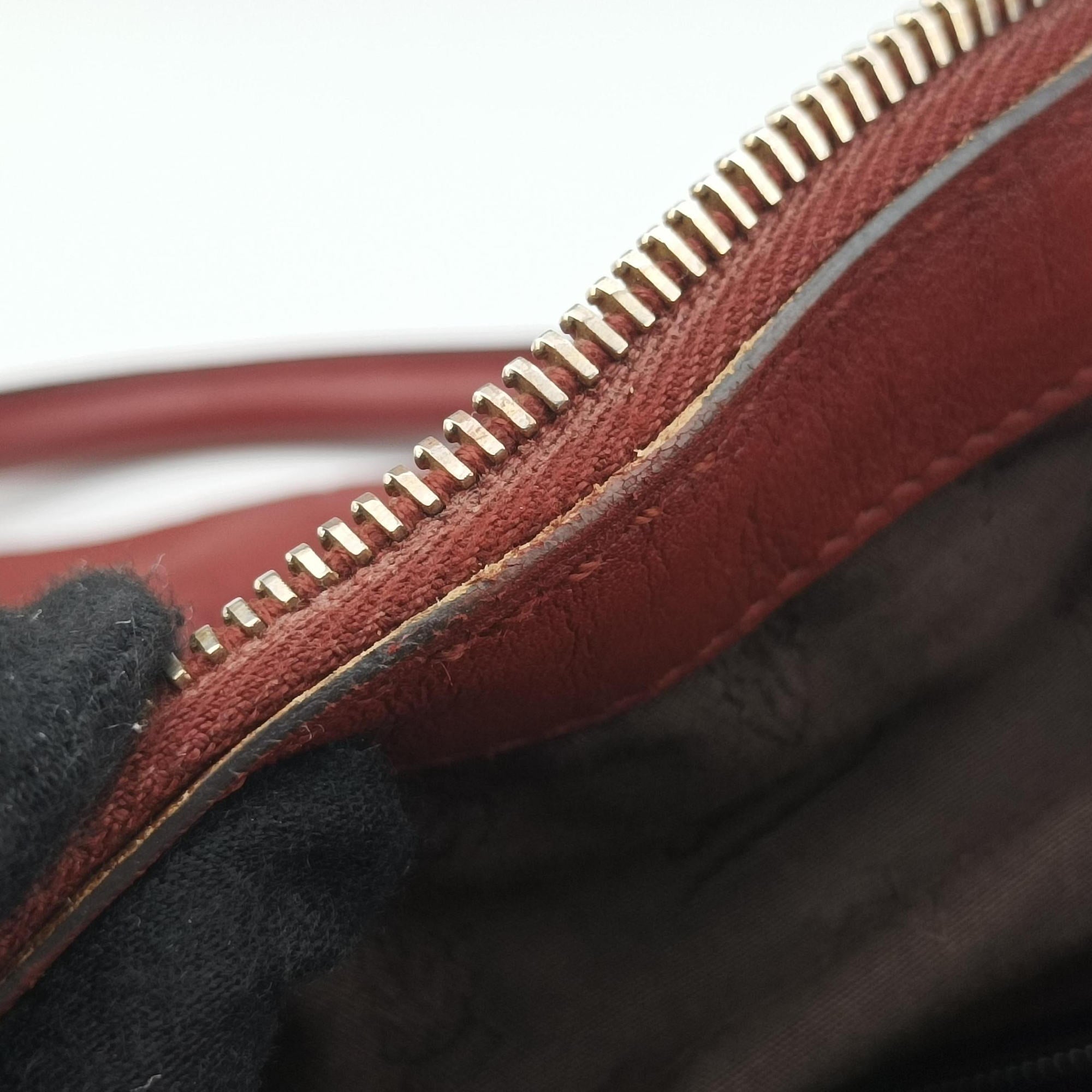 Pre-owned Gucci Sukey GUCCISSIMA Red Leather 223974 shoulderbag | stylenewstar