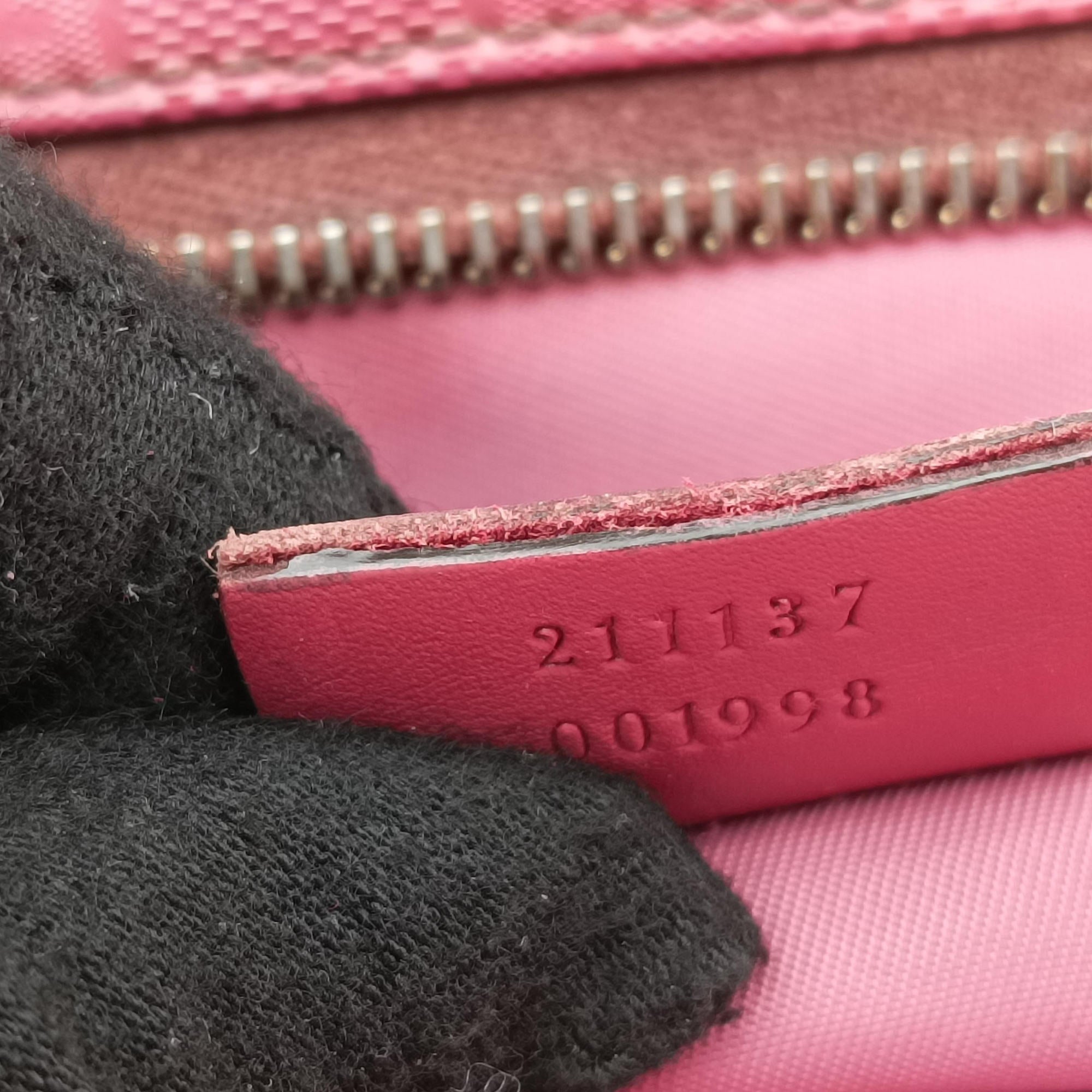 Pre-owned Gucci Guccissima Imprime Pink PVC coated canvas×Leather 211137 handbag | stylenewstar