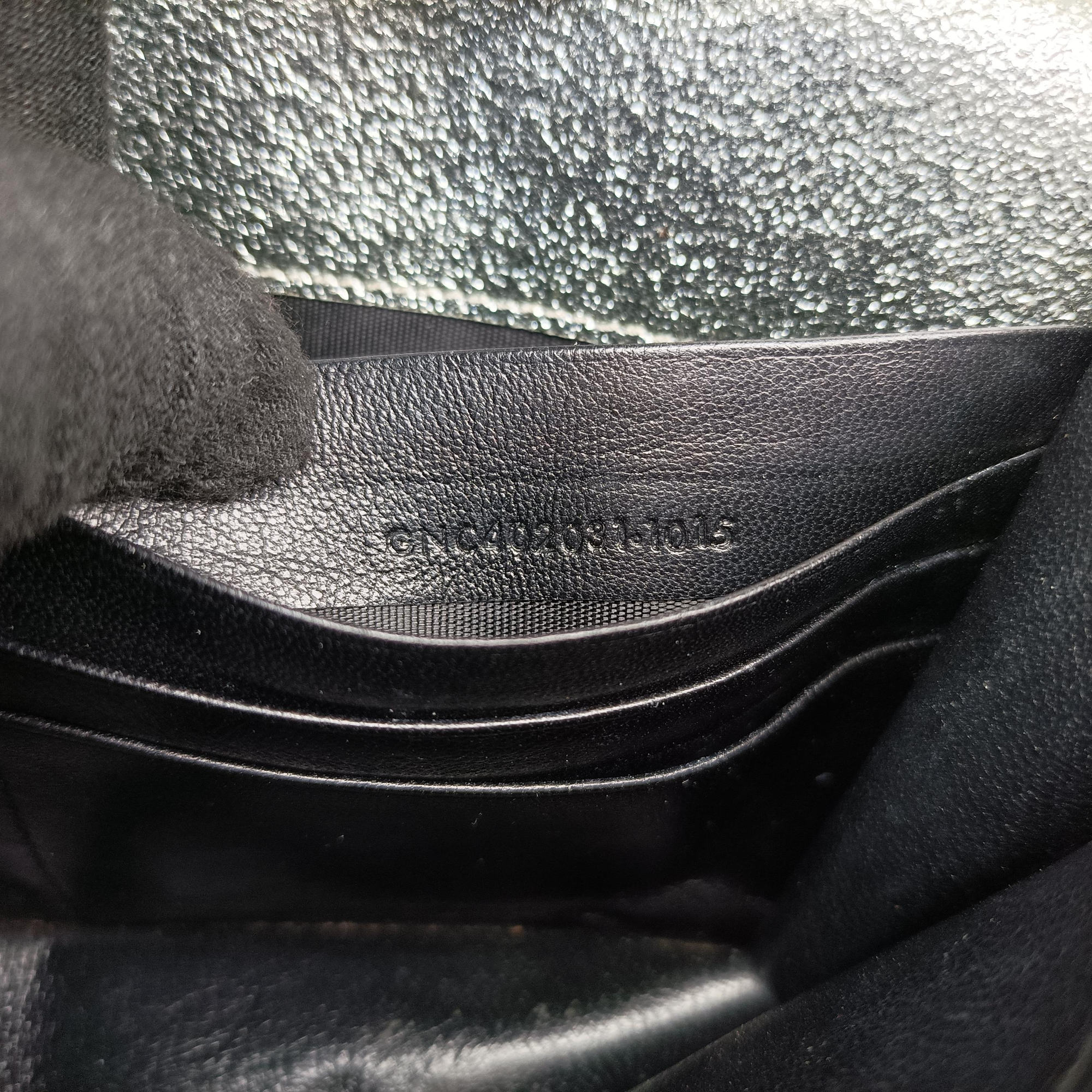 Pre-owned Yves Saint Laurent Cassandre Envelope Silver Leather 402031 shoulderbag | stylenewstar