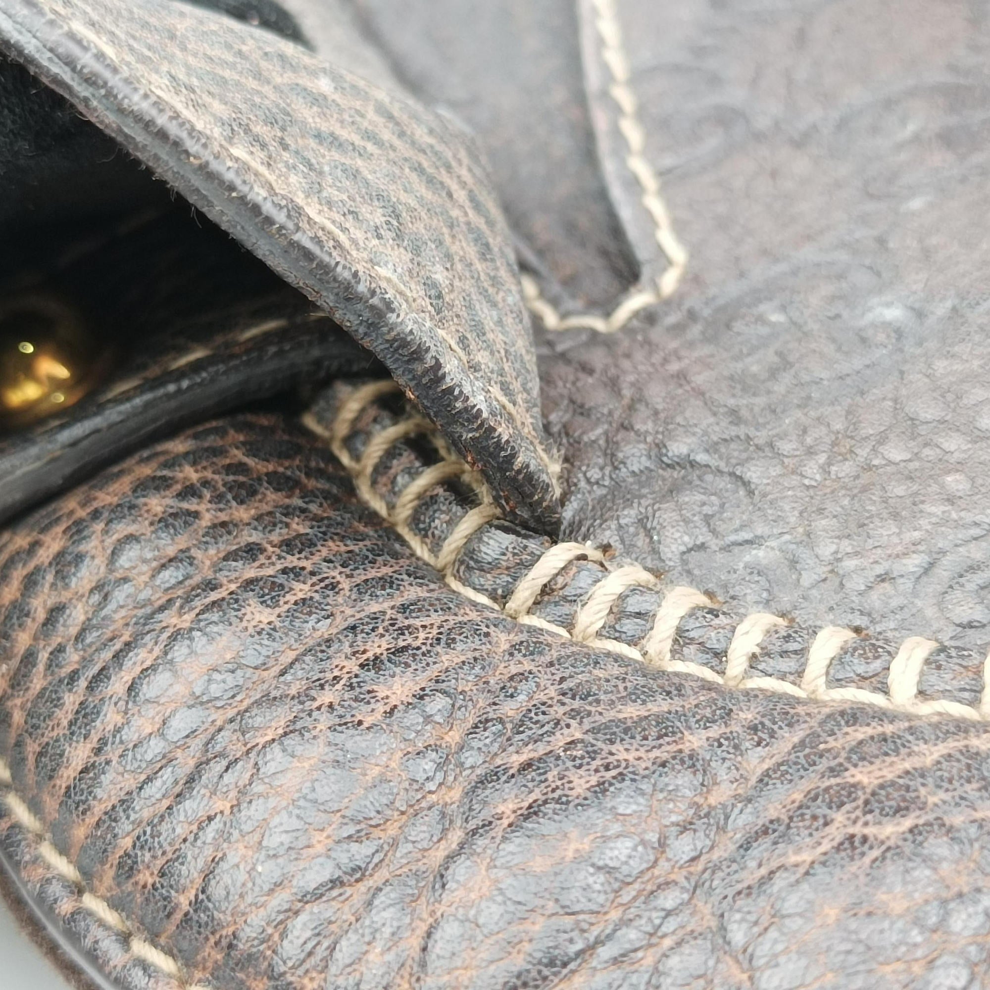Pre-owned Gucci Guccissima New Pelham horsebit Brown leather 223956 handbag | stylenewstar