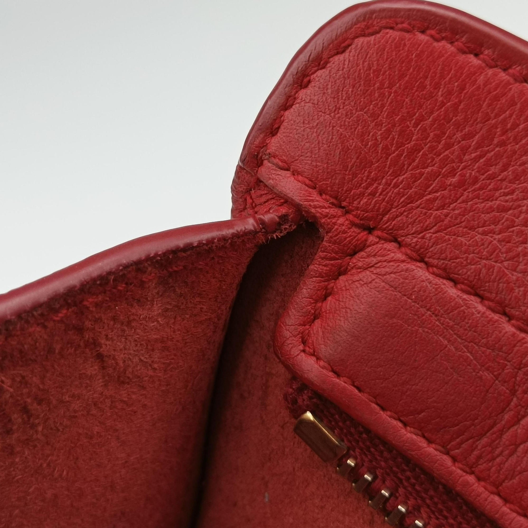 Pre-owned Yves Saint Laurent Y Ligne Petit Cabas Red Leather 311210 shoulderbag | stylenewstar