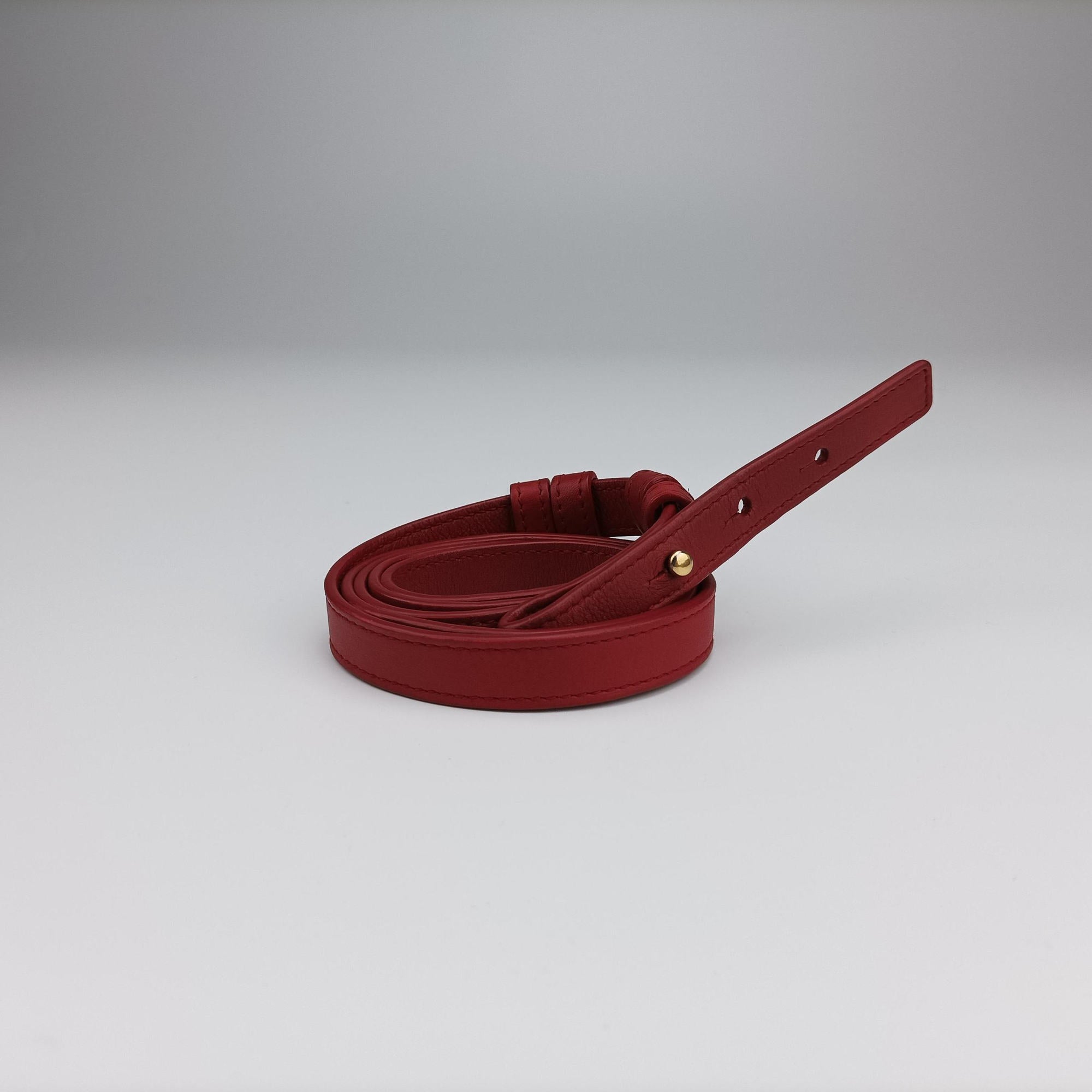 Pre-owned Yves Saint Laurent Y Ligne Petit Cabas Red Leather 311210 shoulderbag | stylenewstar